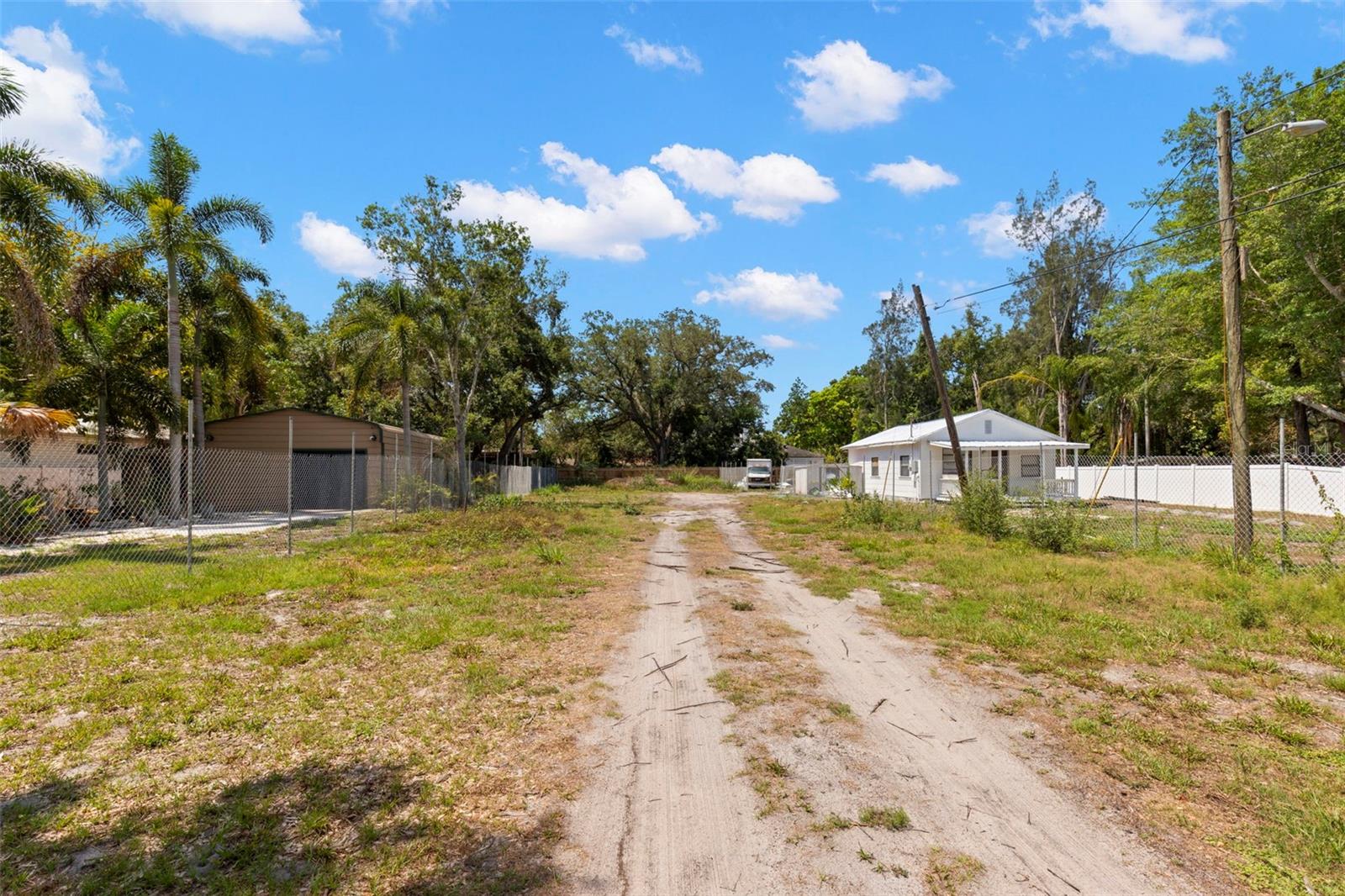 Image 14 of 17 For 3300 70th Avenue N