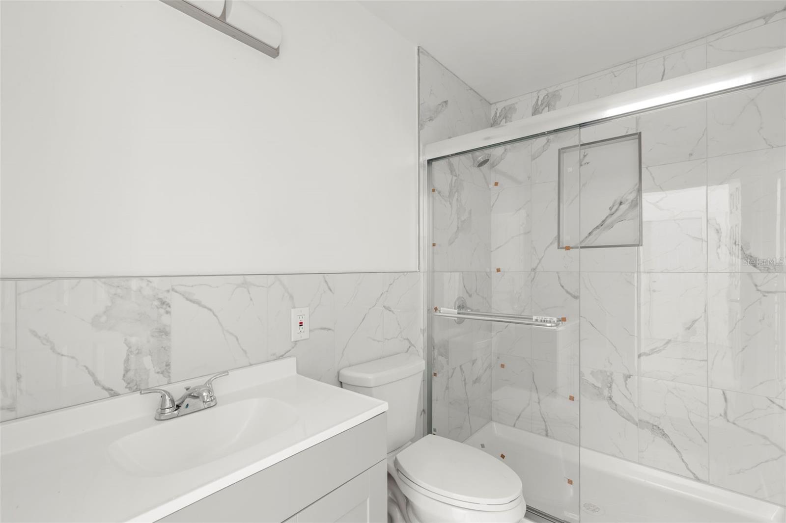 Image 9 of 17 For 3300 70th Avenue N