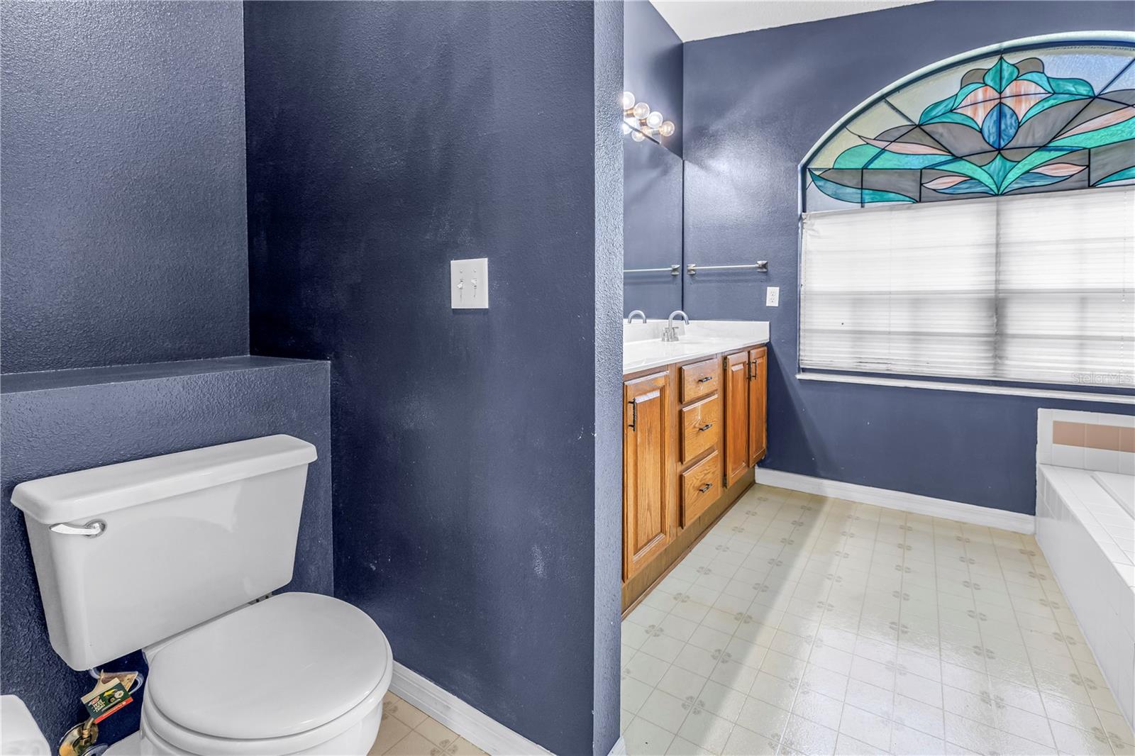 Image 47 of 58 For 8436 Ridgebrook Circle