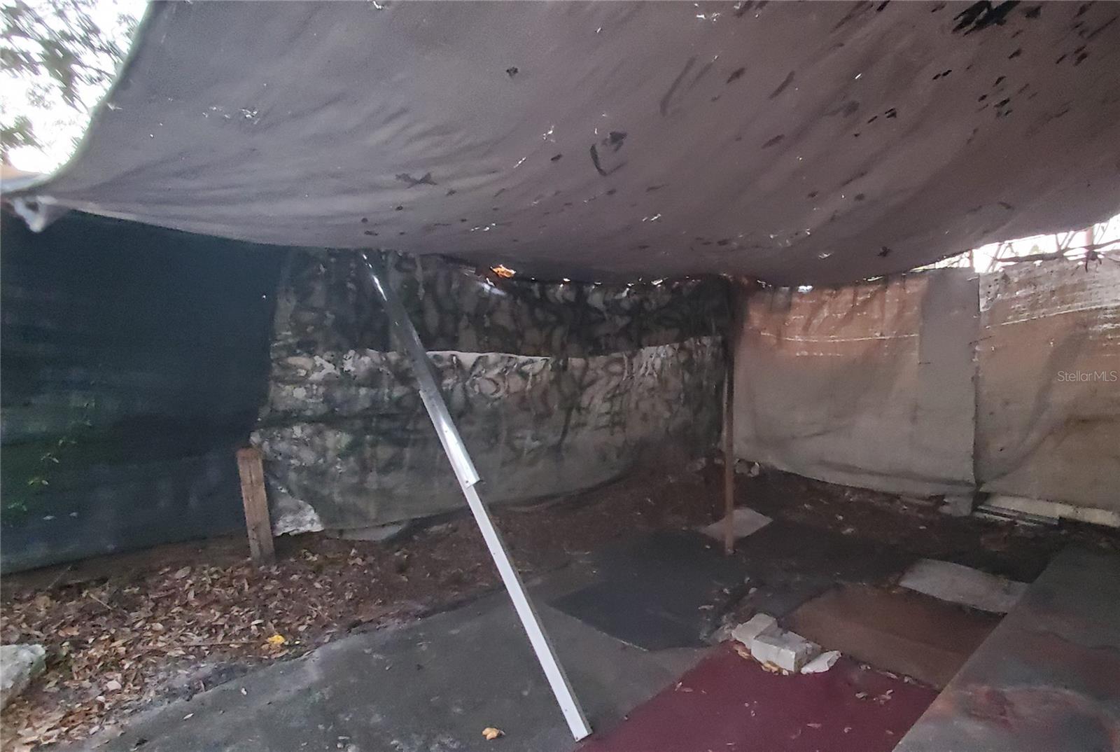 Image 42 of 45 For 2208 Valencia Road