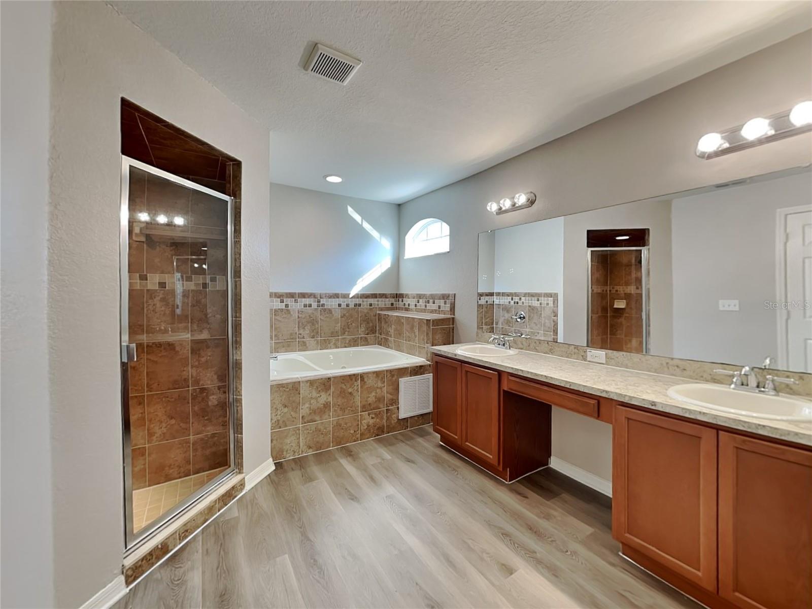 Image 10 of 19 For Address Not Provided