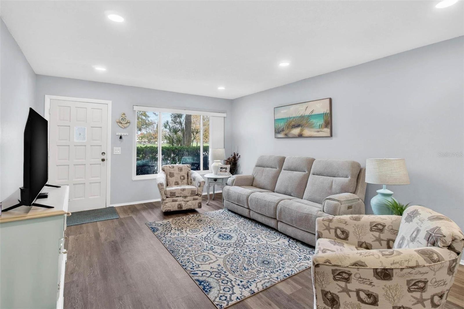 Image 11 of 48 For 2455 Finlandia Lane 3