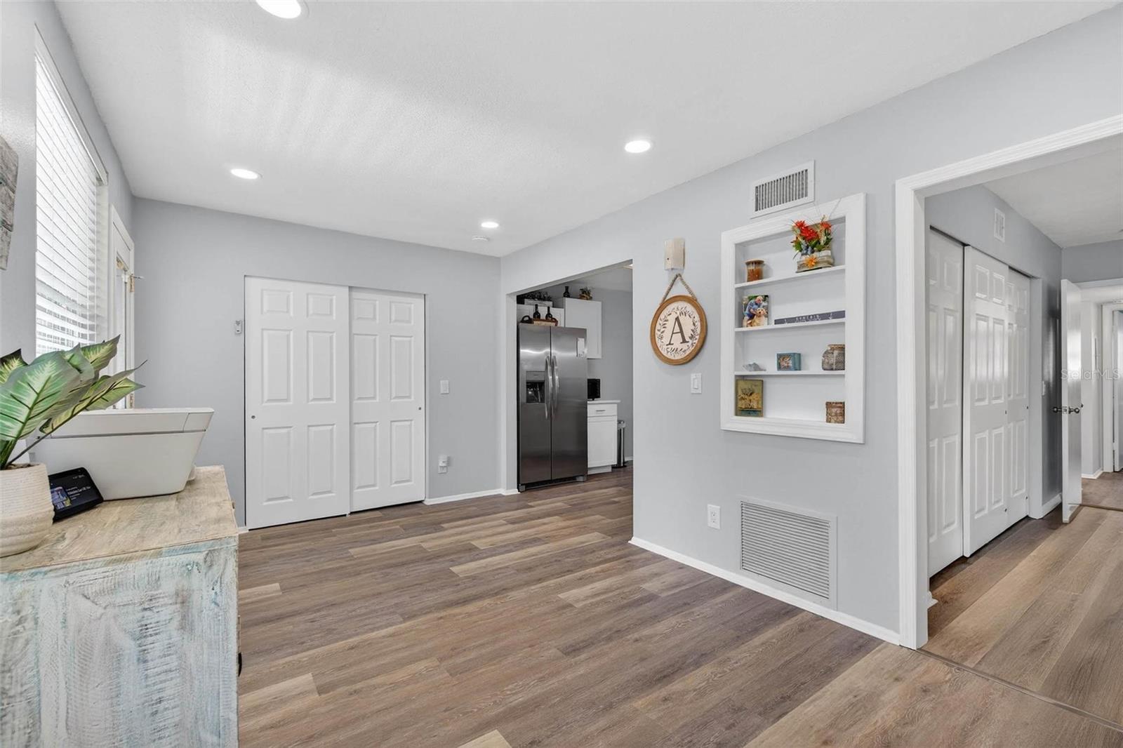 Image 17 of 48 For 2455 Finlandia Lane 3