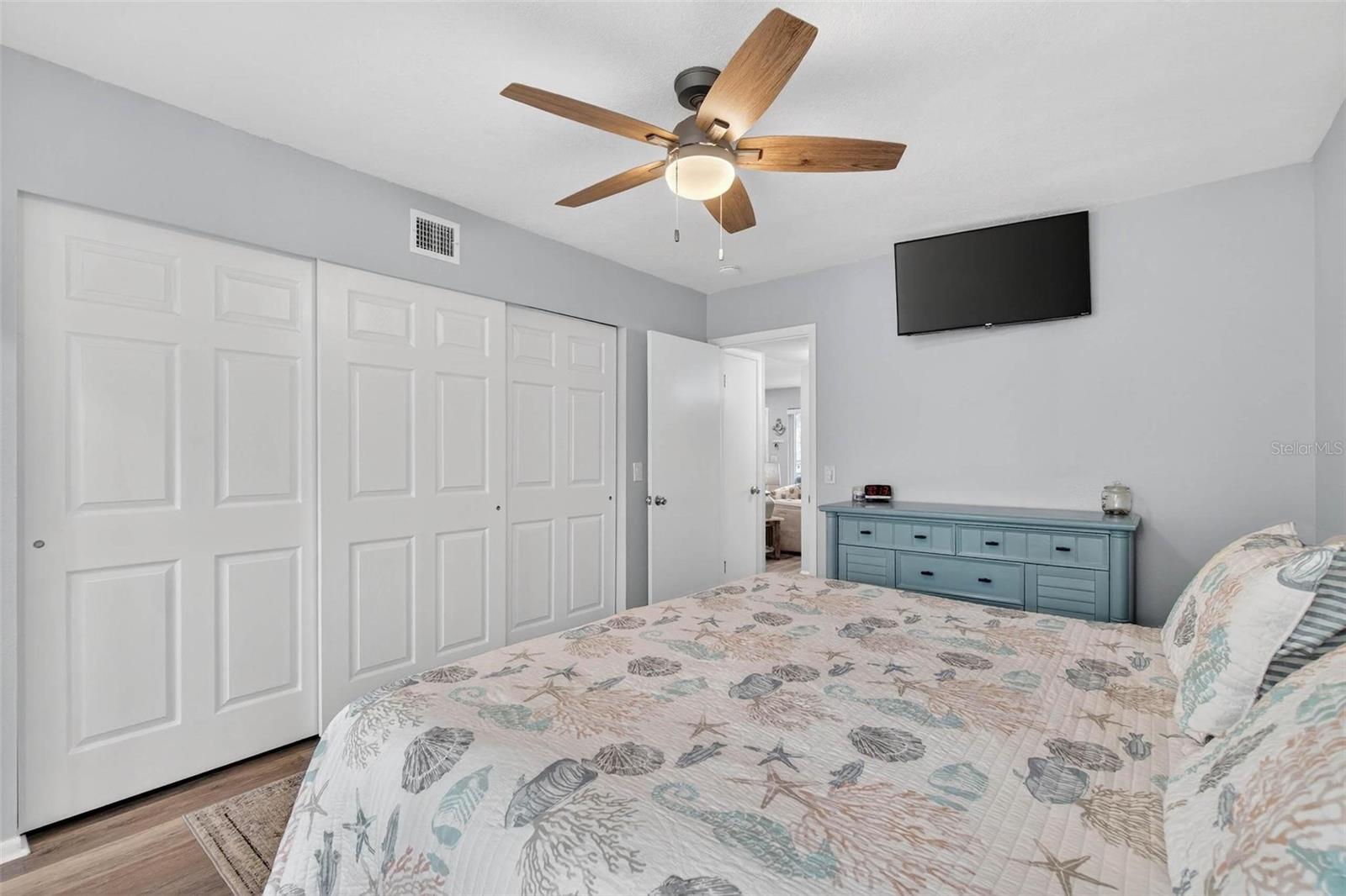 Image 19 of 48 For 2455 Finlandia Lane 3