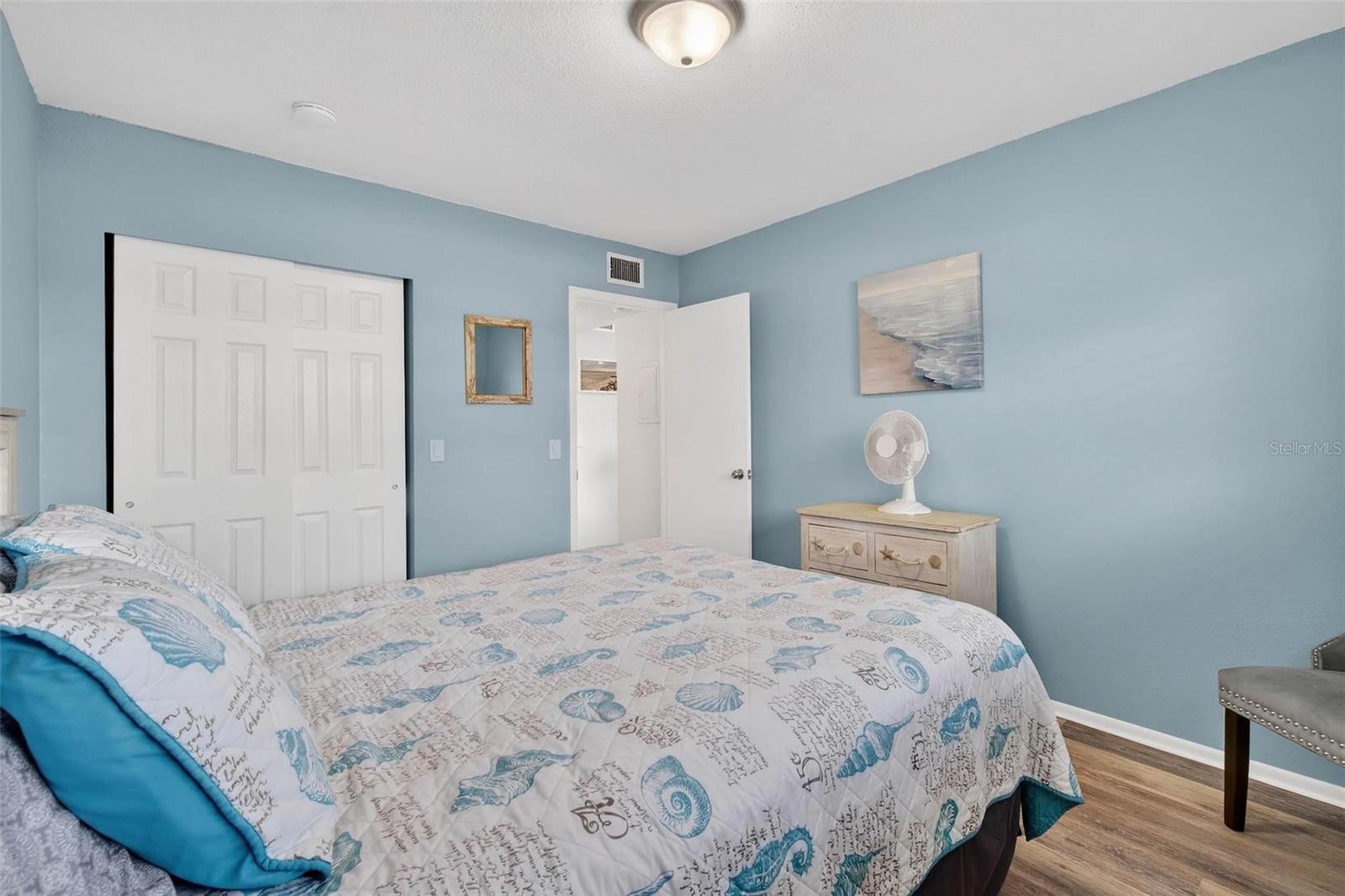 Image 23 of 48 For 2455 Finlandia Lane 3