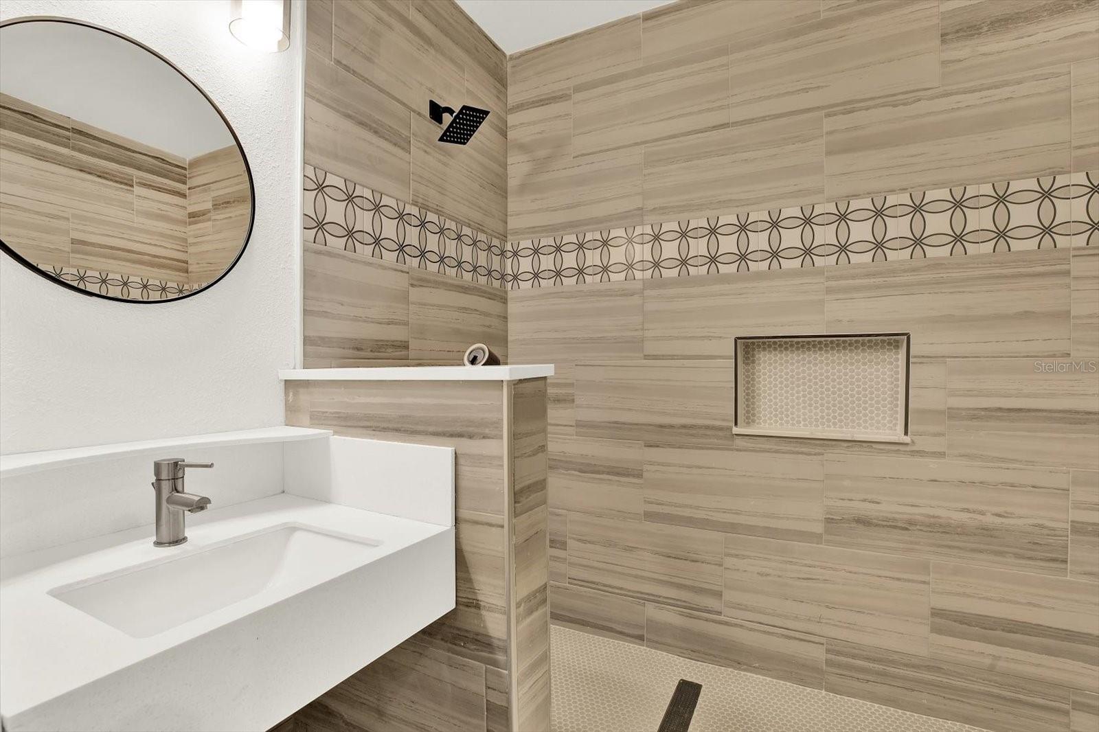 Image 17 of 34 For 1810 Maryland Avenue Ne