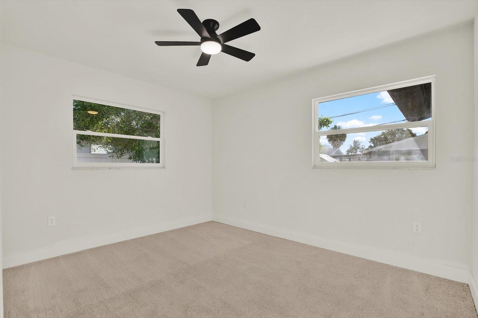 Image 18 of 34 For 1810 Maryland Avenue Ne