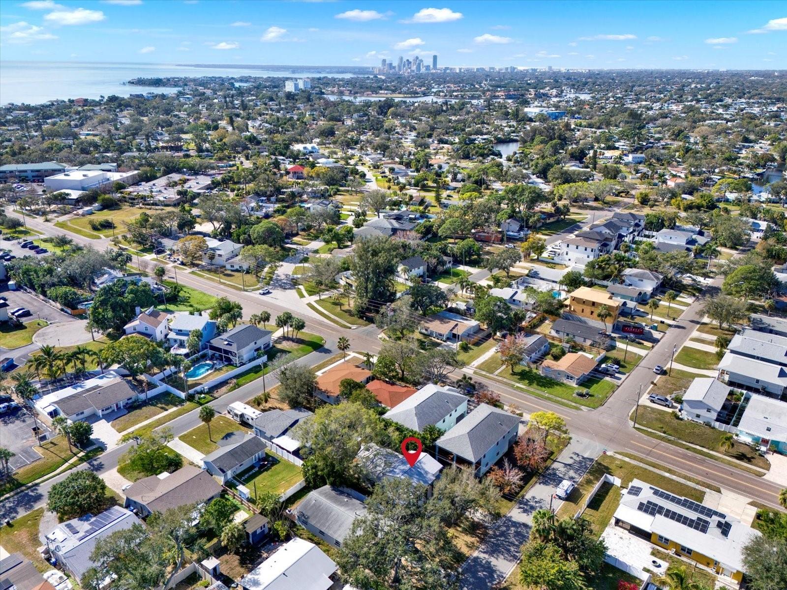 Image 33 of 34 For 1810 Maryland Avenue Ne