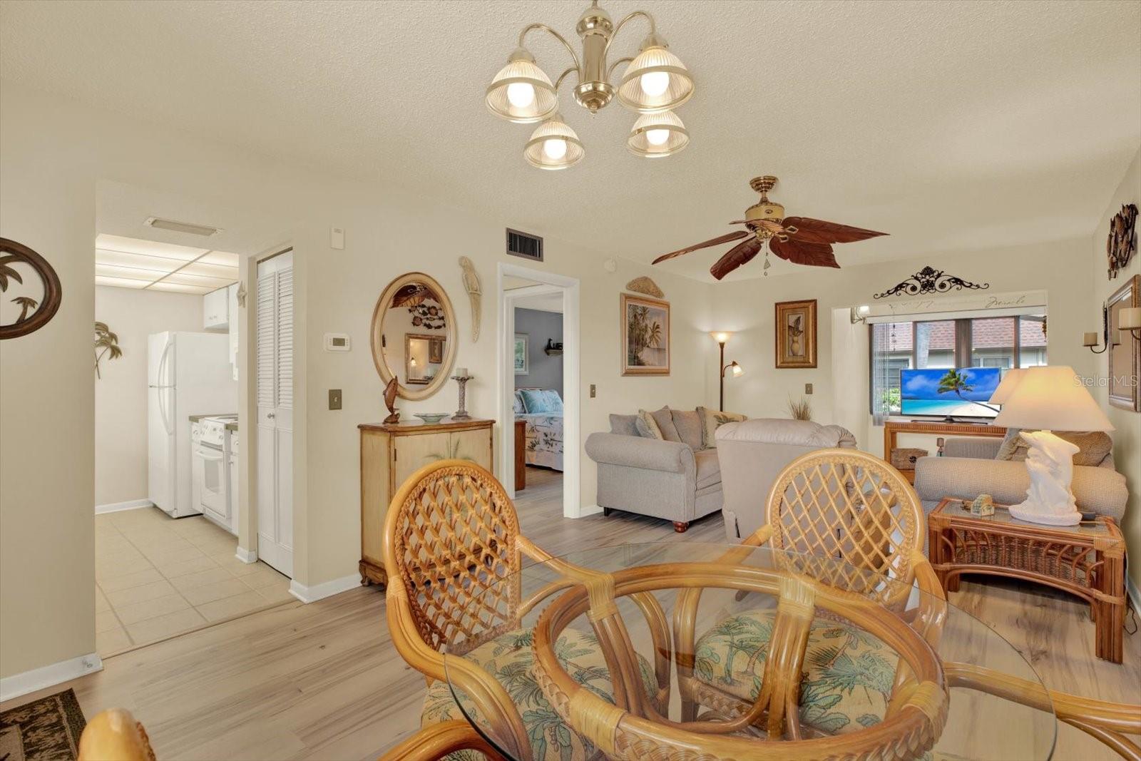 Image 11 of 34 For 2750 Bay Drive 12e