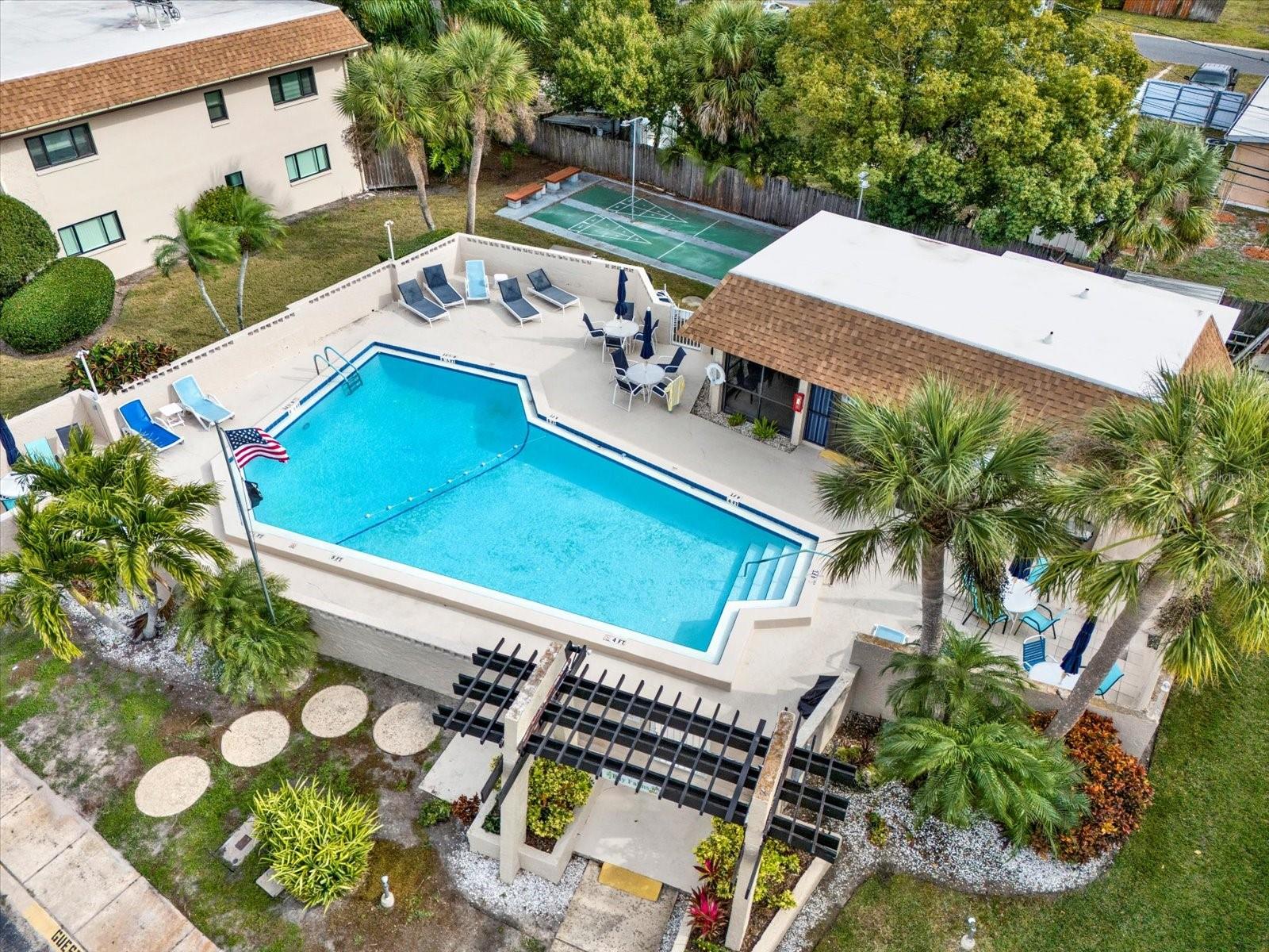 Image 31 of 34 For 2750 Bay Drive 12e