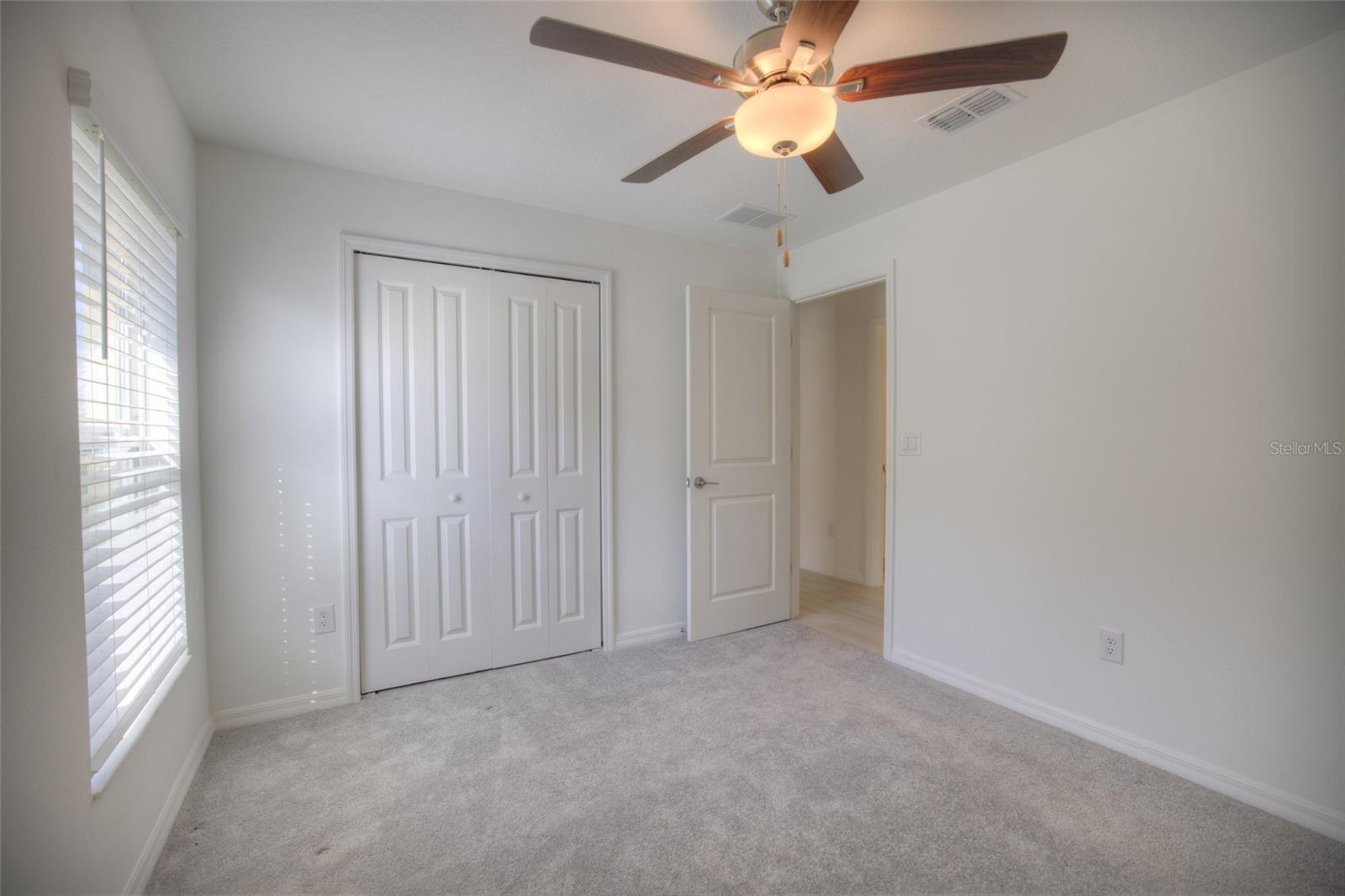 Image 22 of 96 For 12115 Smoky Emerald Terrace