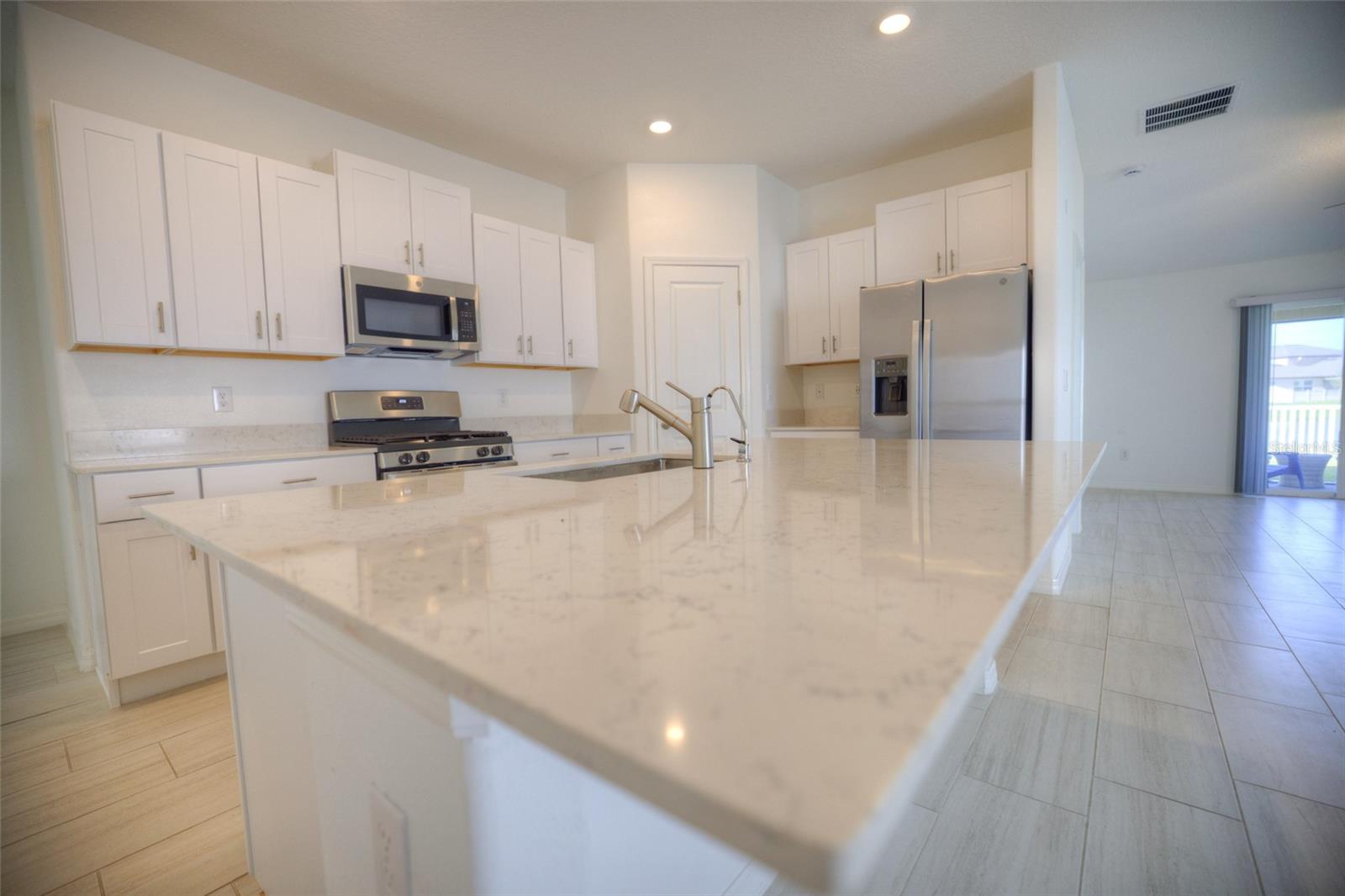 Image 25 of 96 For 12115 Smoky Emerald Terrace