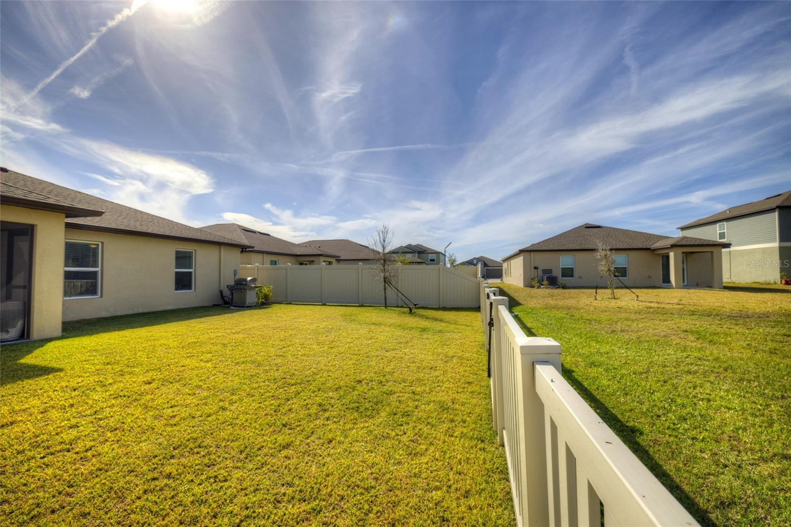 Image 38 of 96 For 12115 Smoky Emerald Terrace