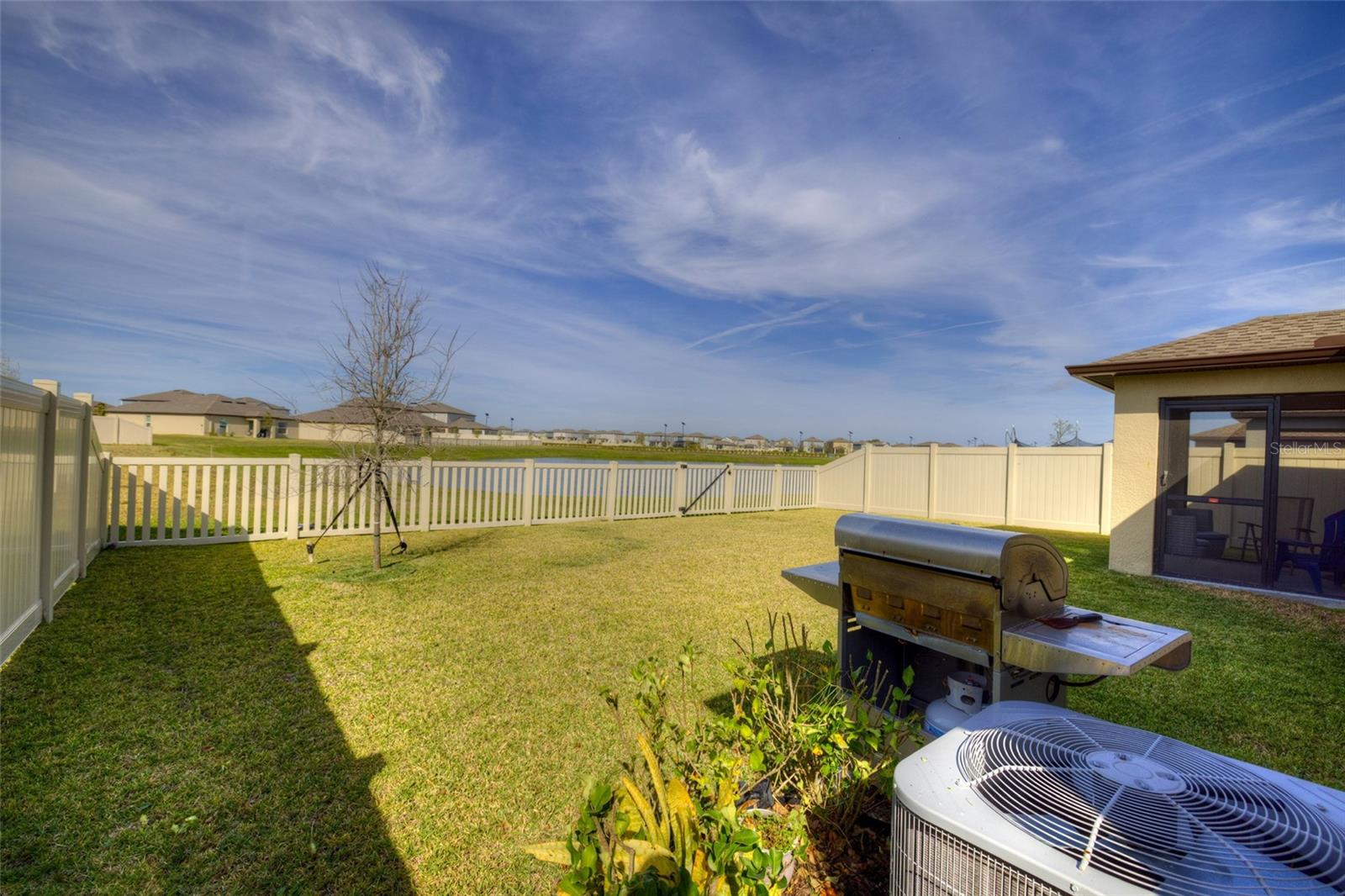 Image 43 of 96 For 12115 Smoky Emerald Terrace