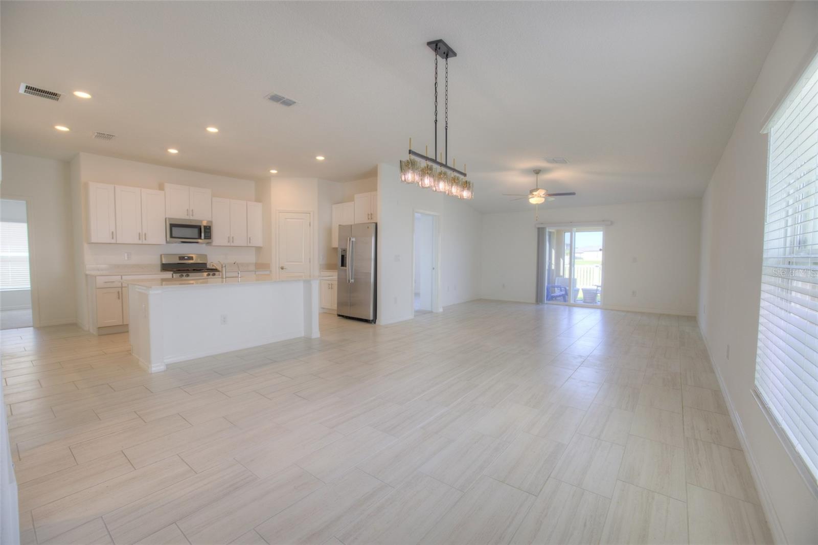 Image 6 of 96 For 12115 Smoky Emerald Terrace