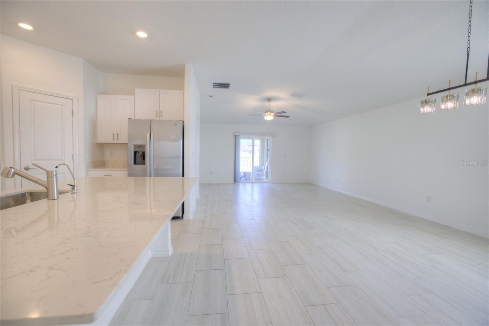 Image 7 of 96 For 12115 Smoky Emerald Terrace