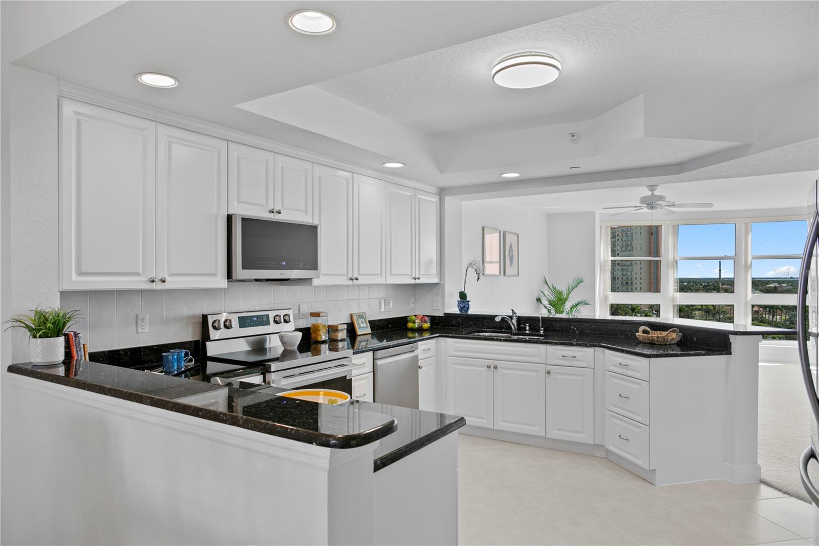 Image 19 of 66 For 4971 Bacopa Lane S 703