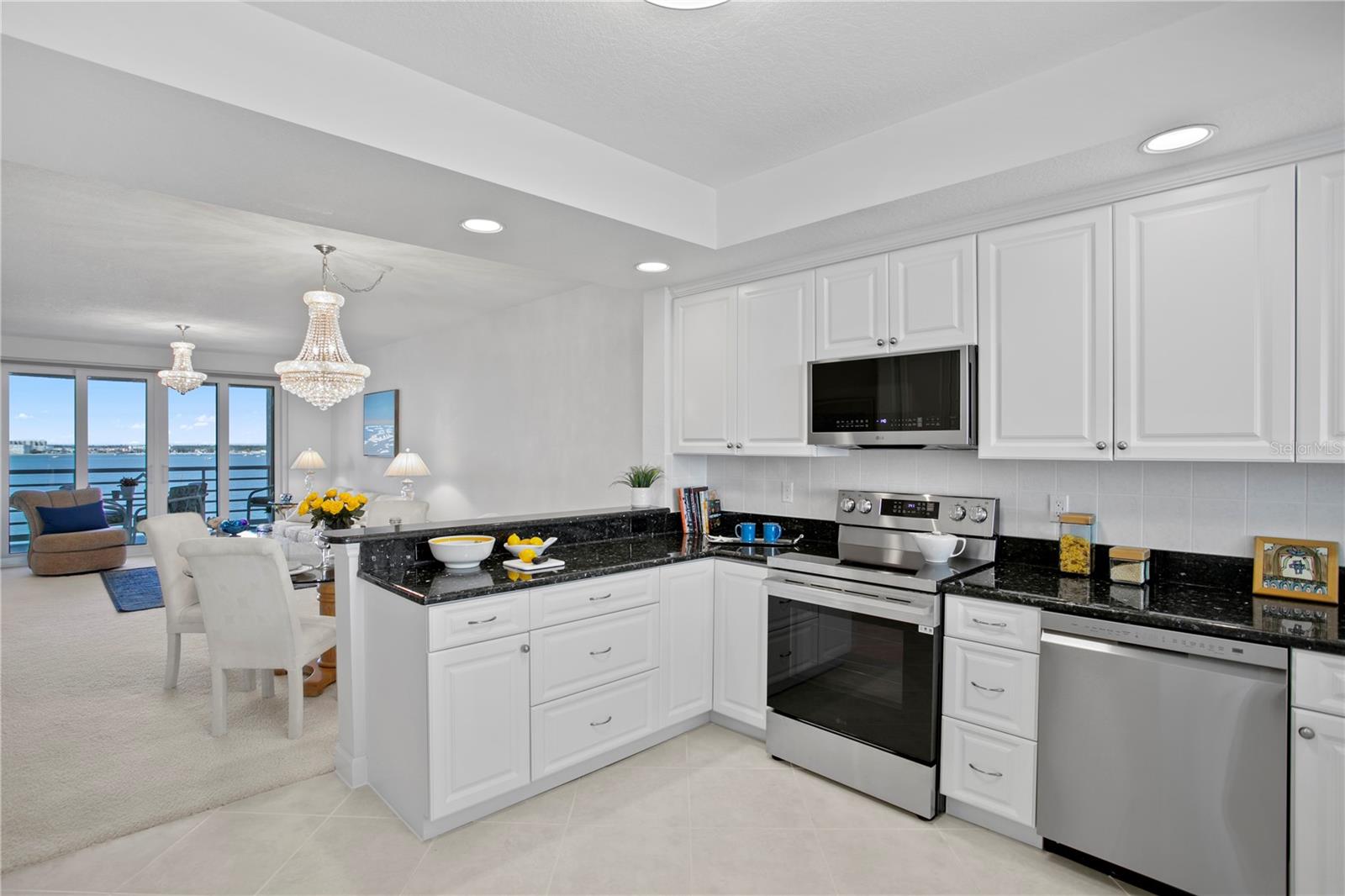 Image 21 of 66 For 4971 Bacopa Lane S 703