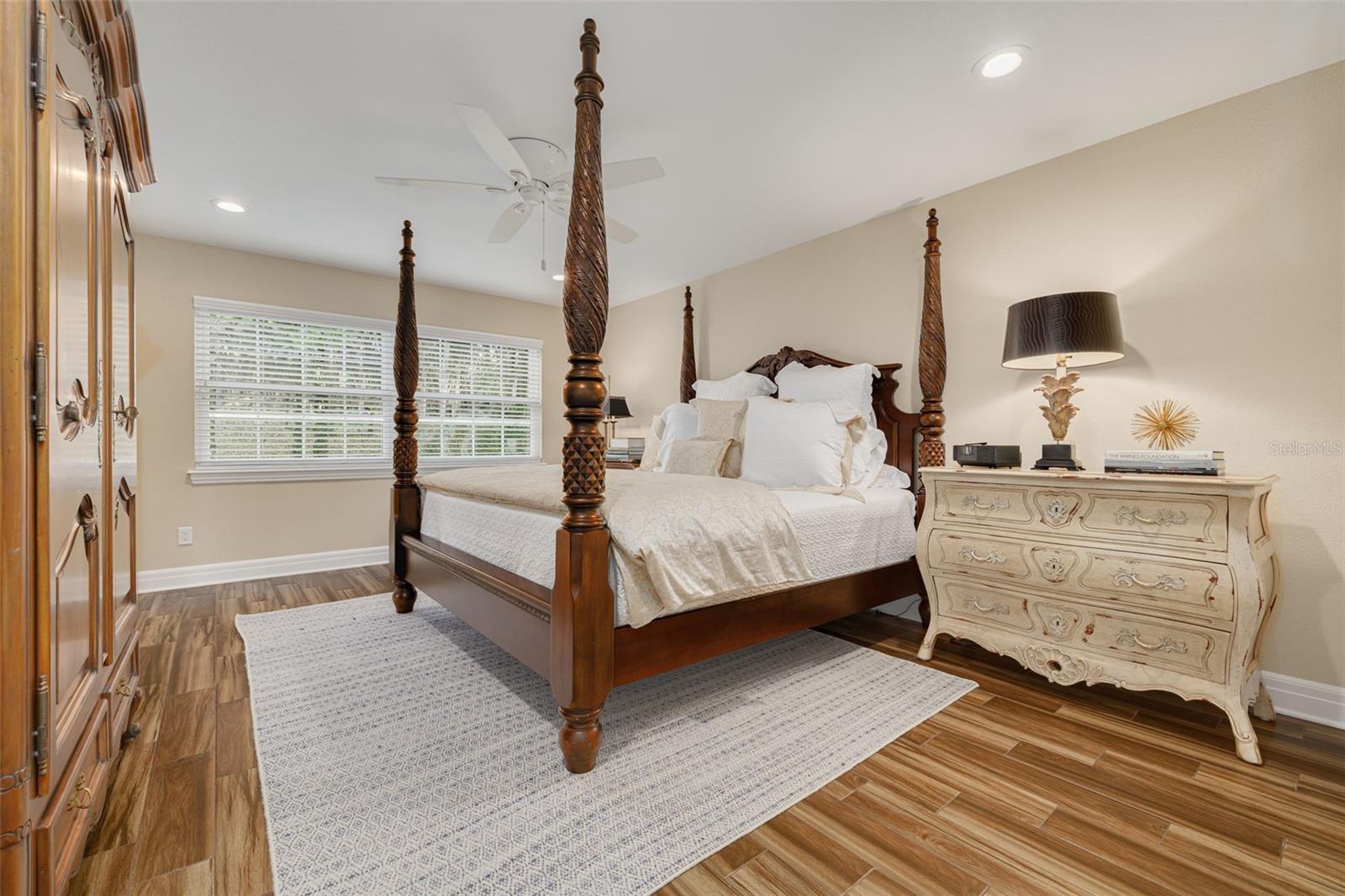 Image 15 of 40 For 3 Eastwood Lane