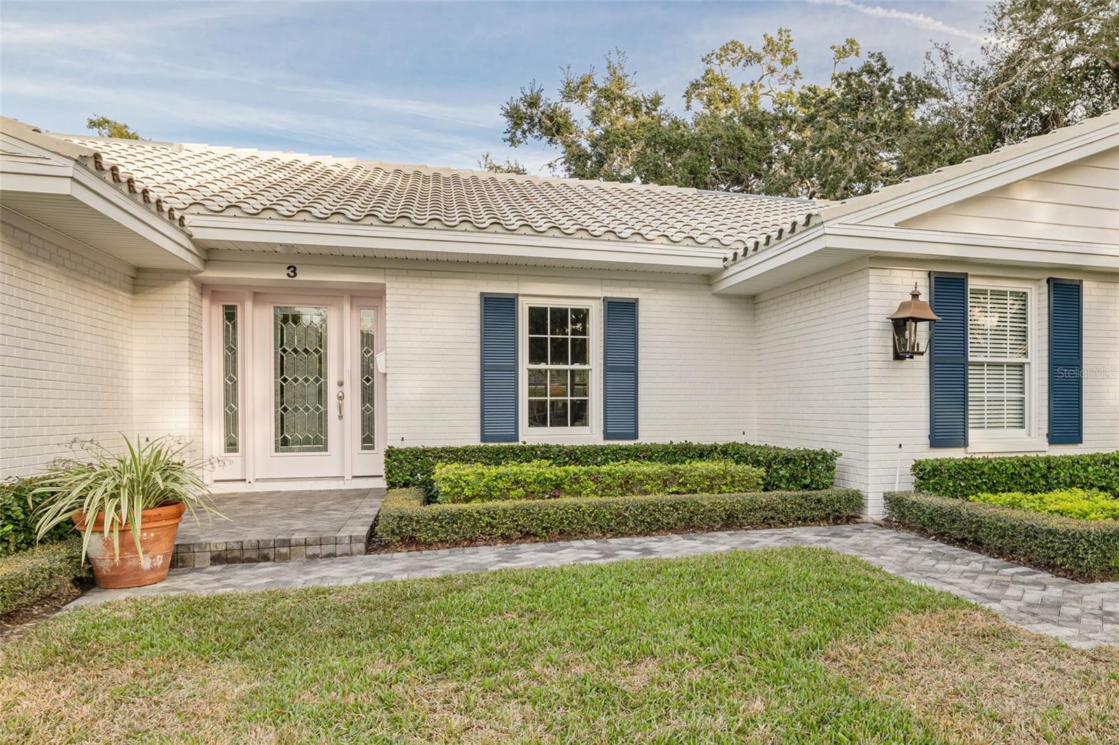 Image 31 of 40 For 3 Eastwood Lane