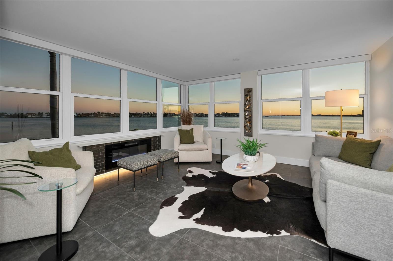 Image 25 of 60 For 5130 Brittany Drive S 101