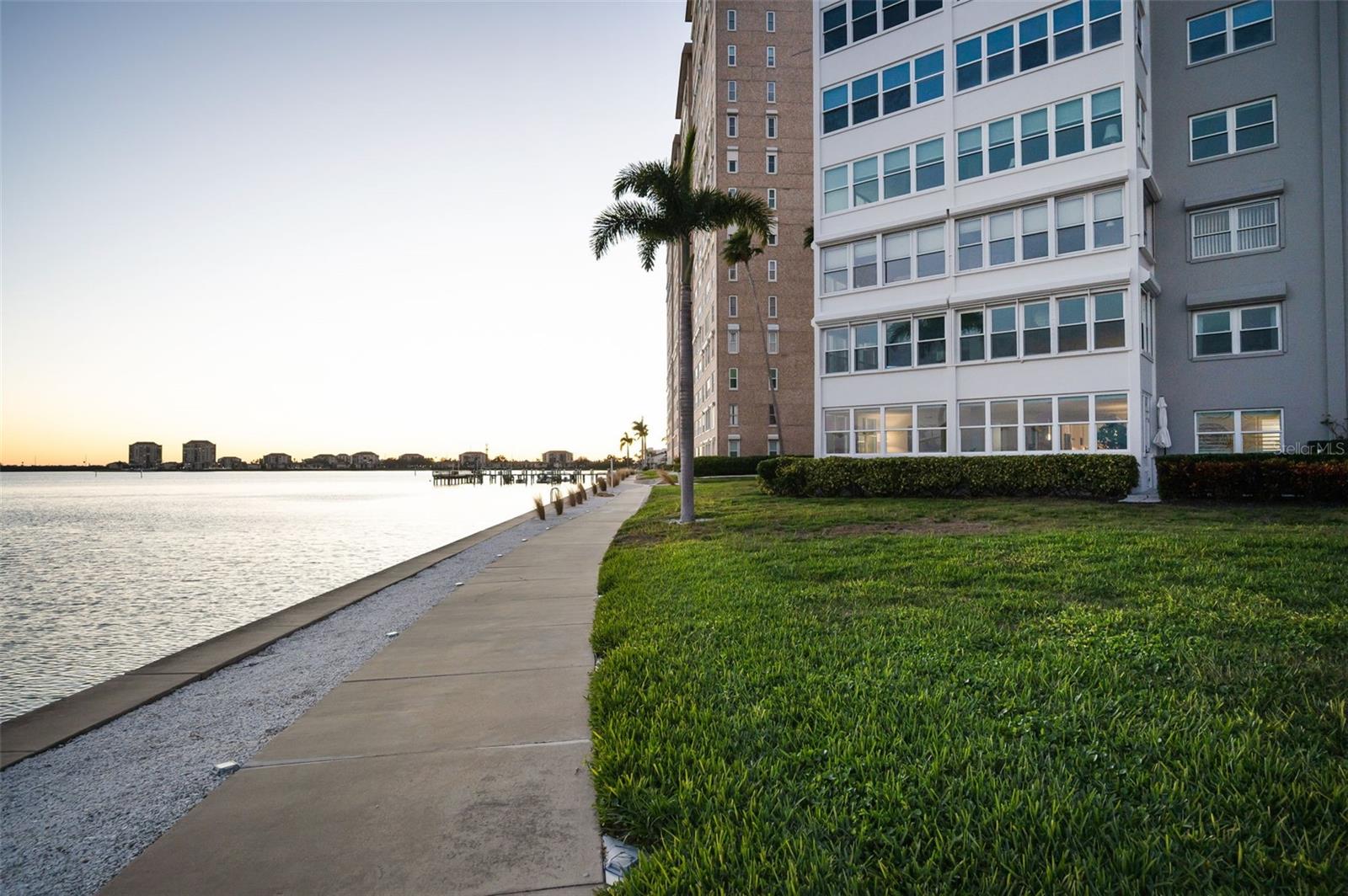 Image 49 of 60 For 5130 Brittany Drive S 101