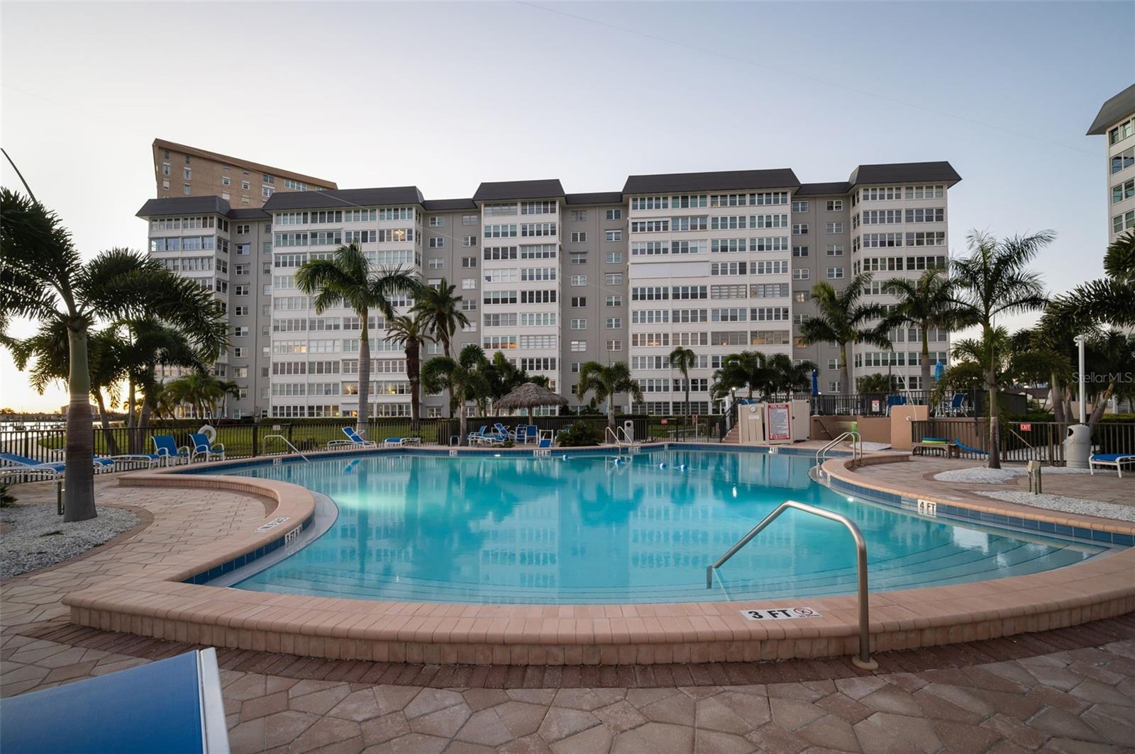 Image 52 of 60 For 5130 Brittany Drive S 101