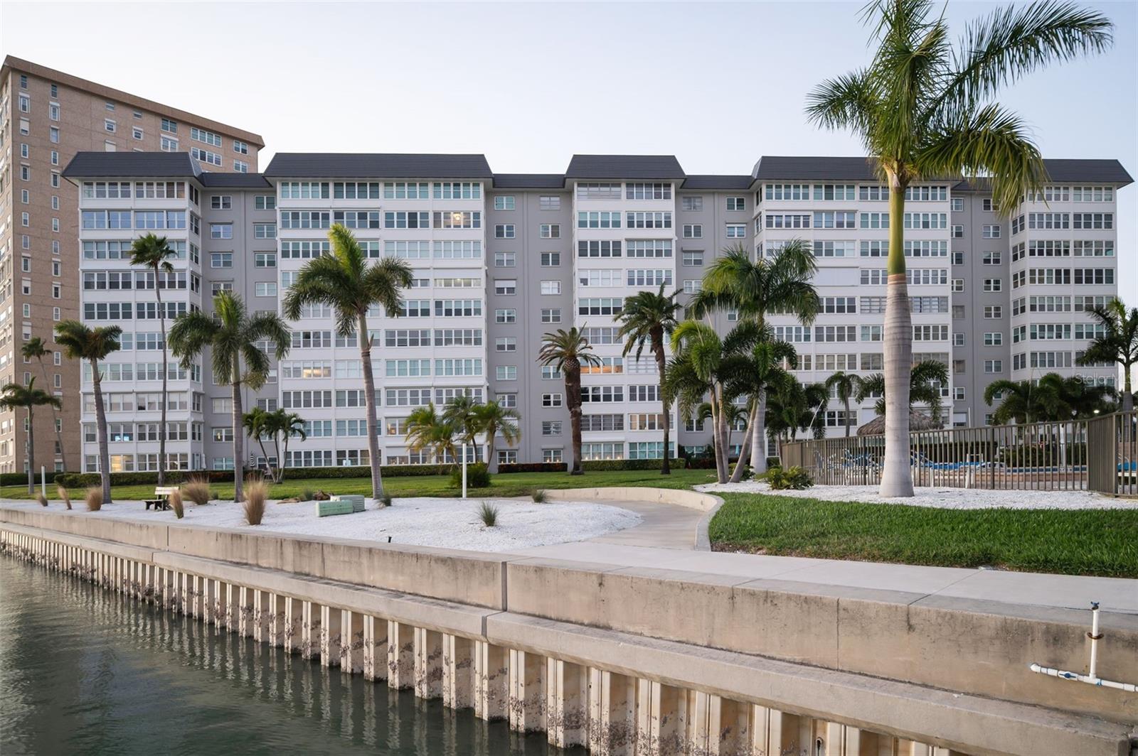 Image 53 of 60 For 5130 Brittany Drive S 101