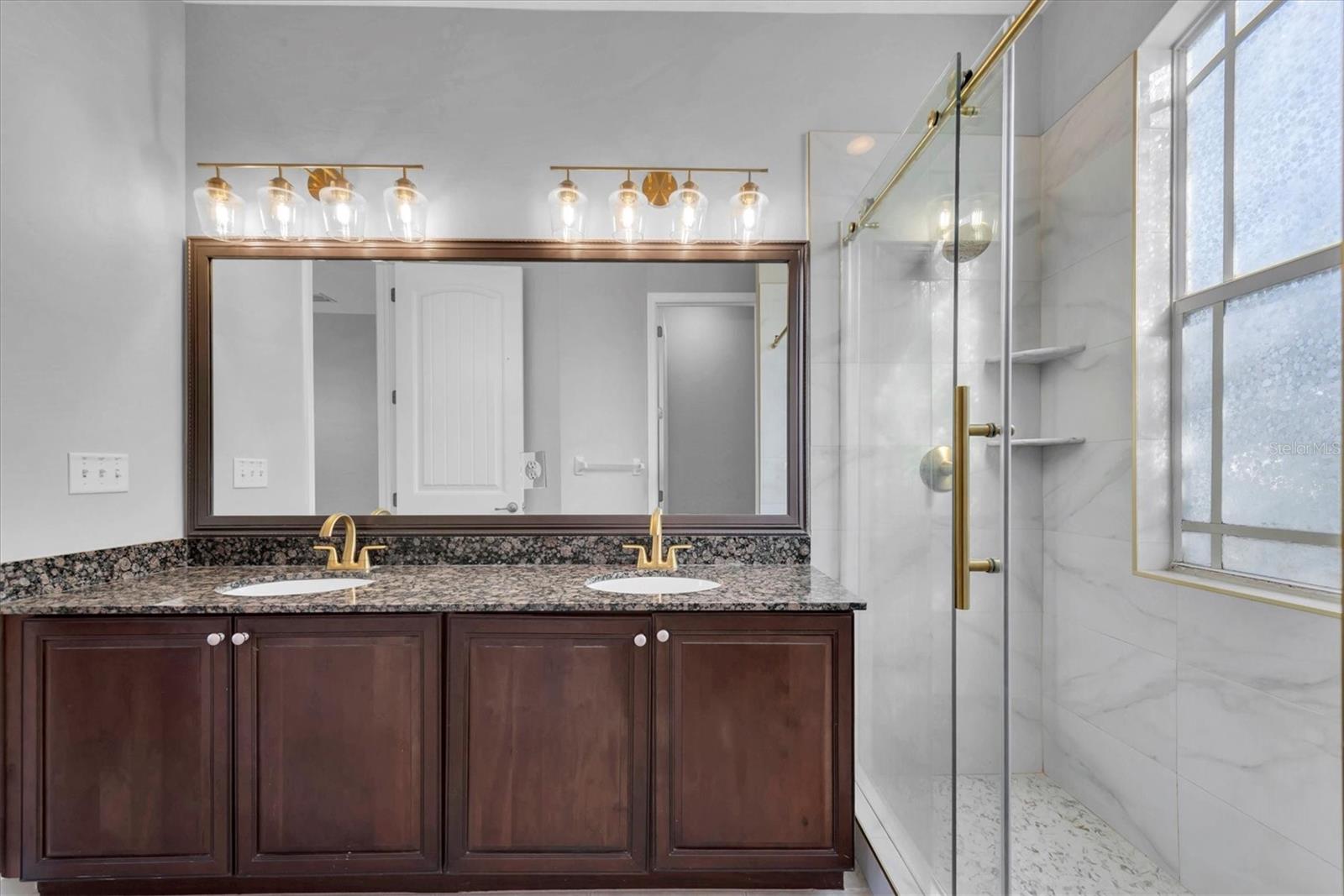 Image 17 of 33 For 209 Rock Garden Place