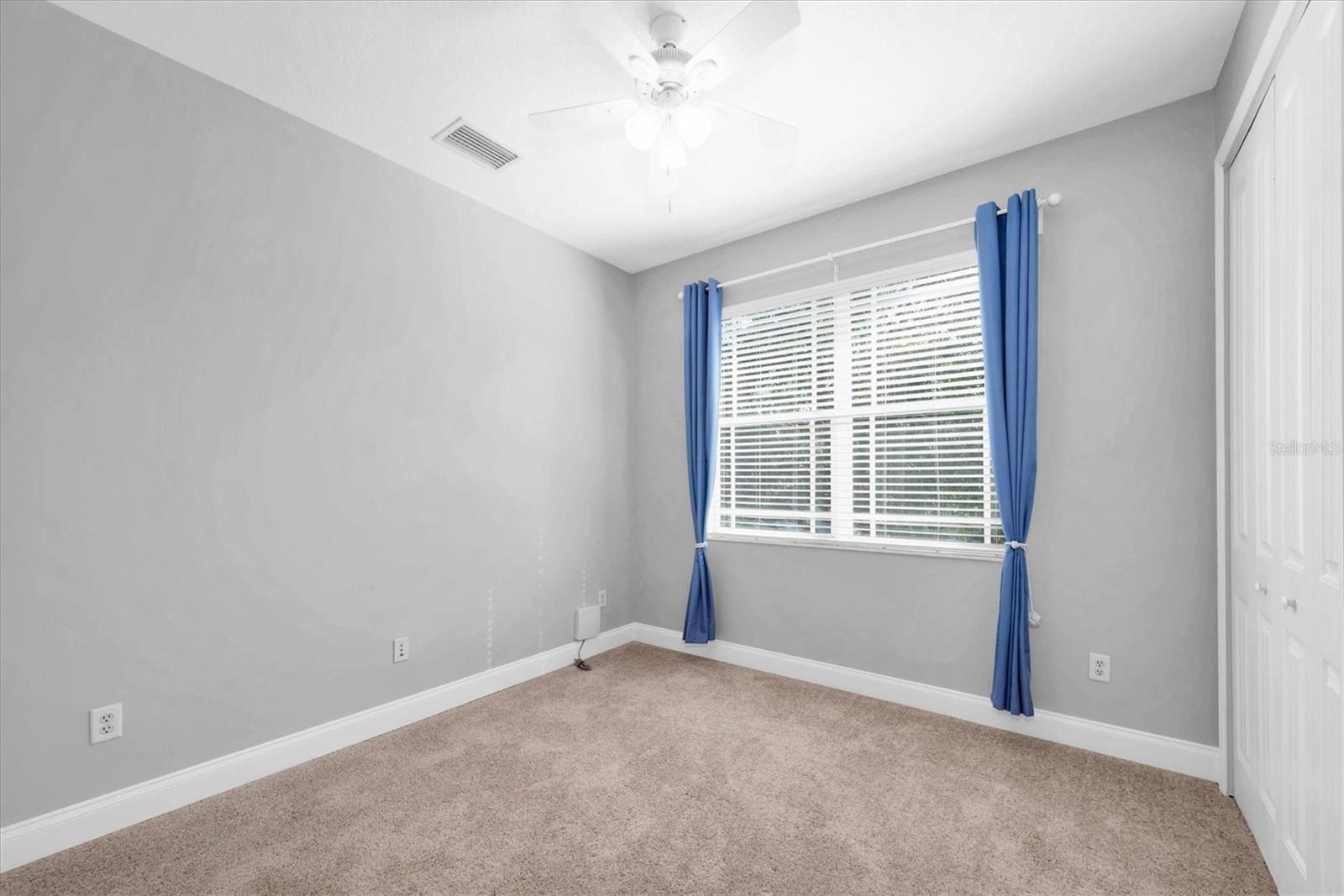 Image 18 of 33 For 209 Rock Garden Place