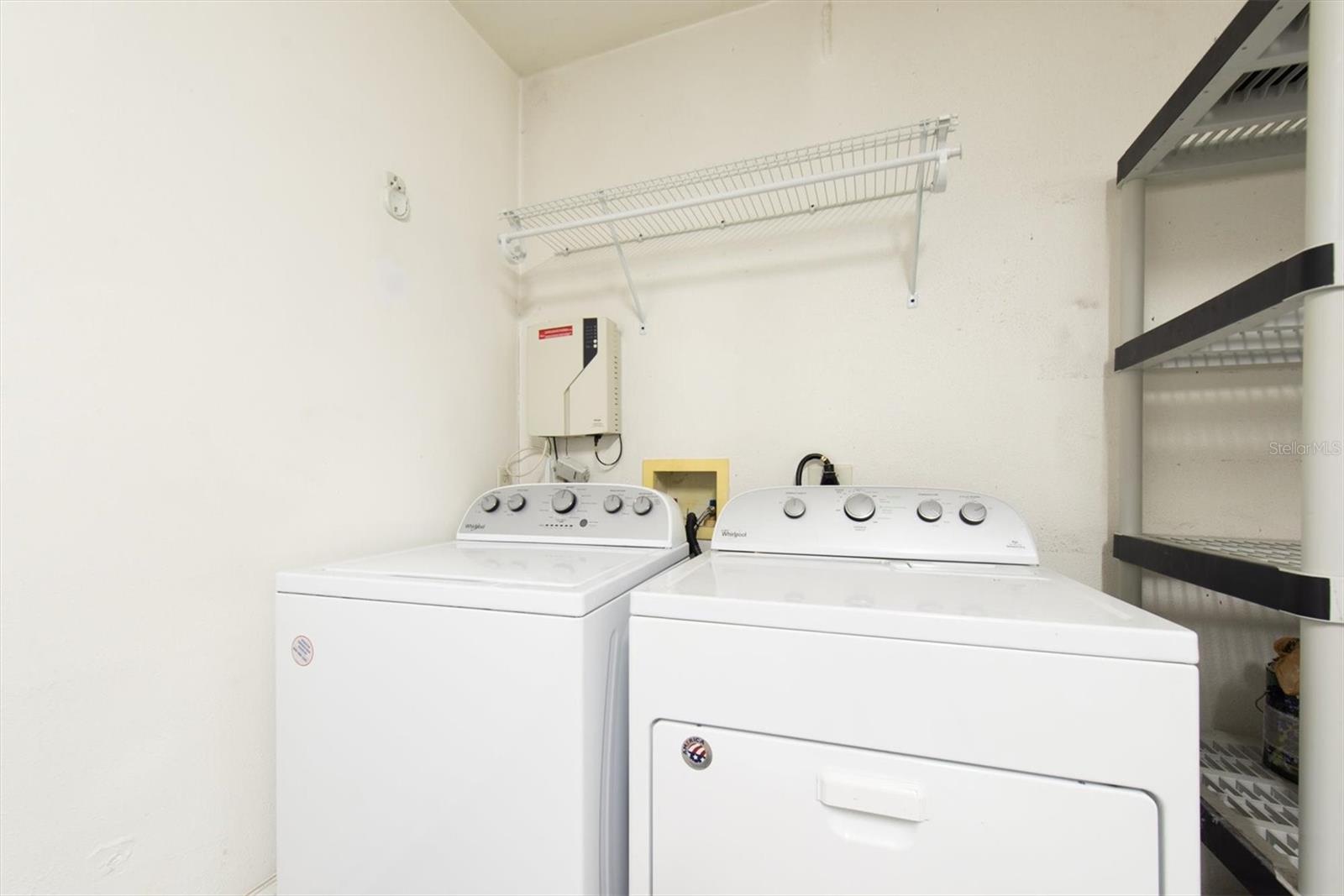 Image 27 of 33 For 209 Rock Garden Place