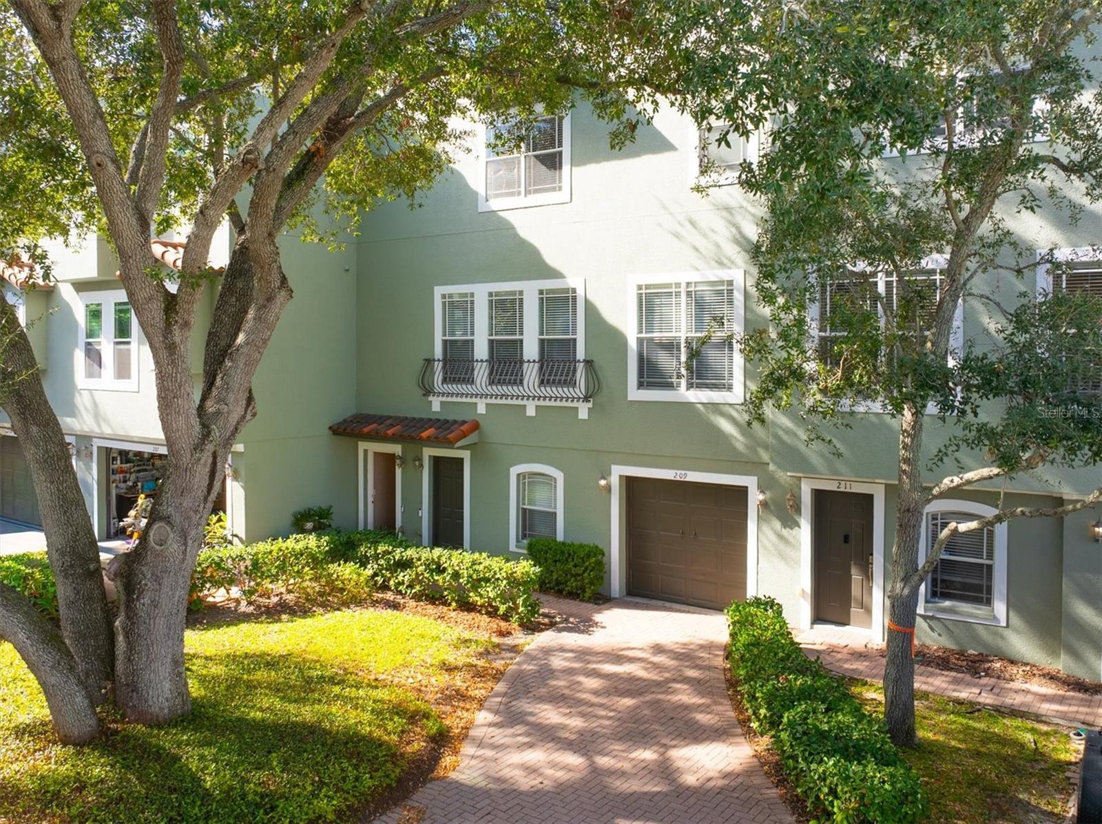 Image 31 of 33 For 209 Rock Garden Place