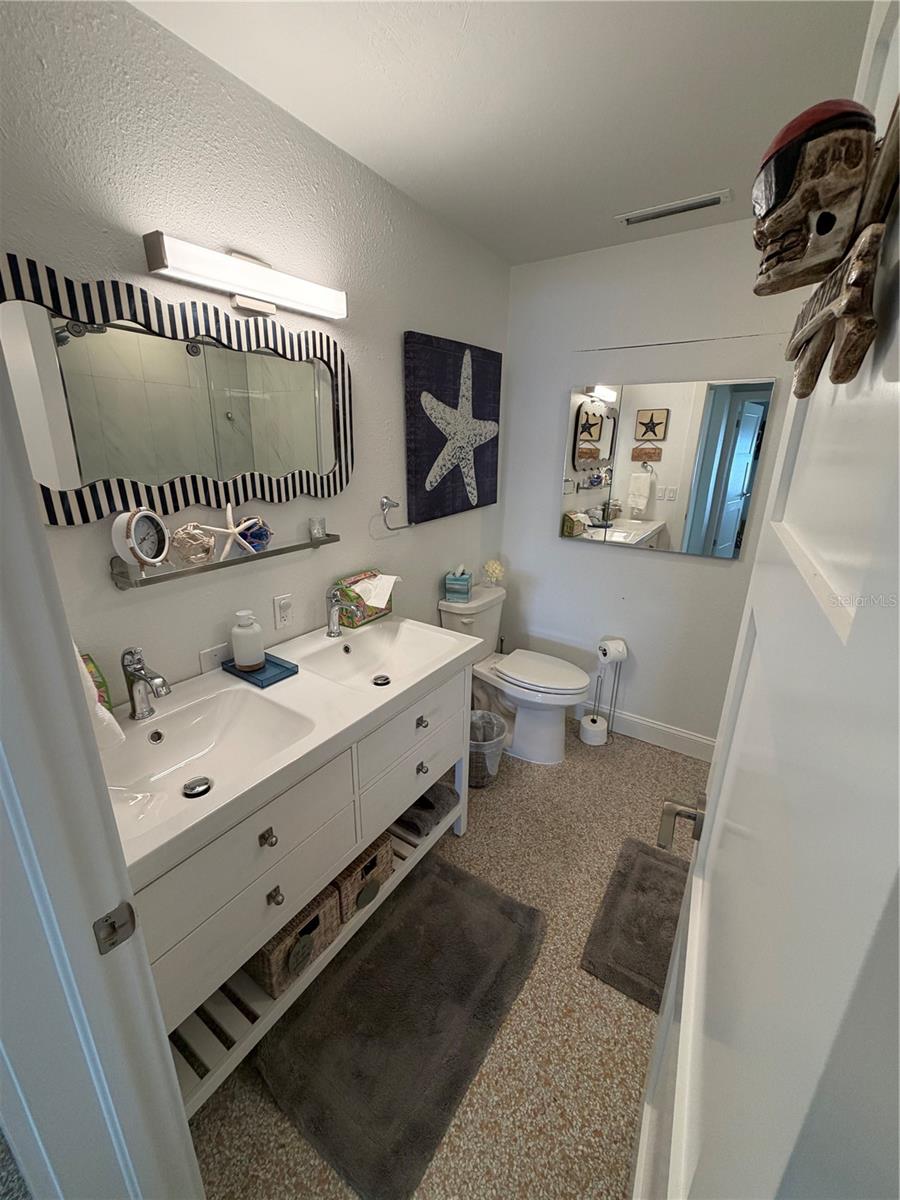 Image 13 of 24 For 433 20th Avenue