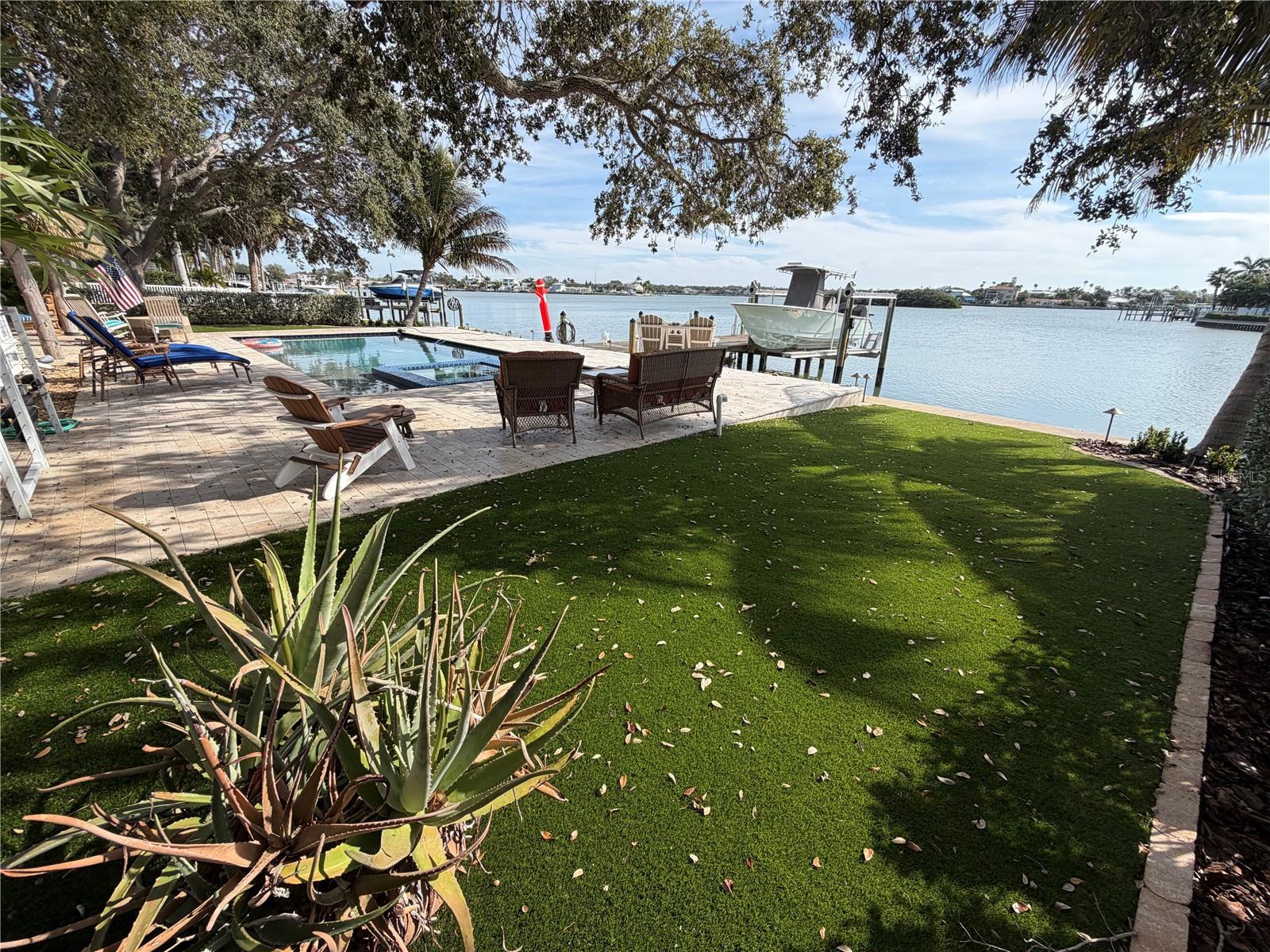 Image 5 of 24 For 433 20th Avenue