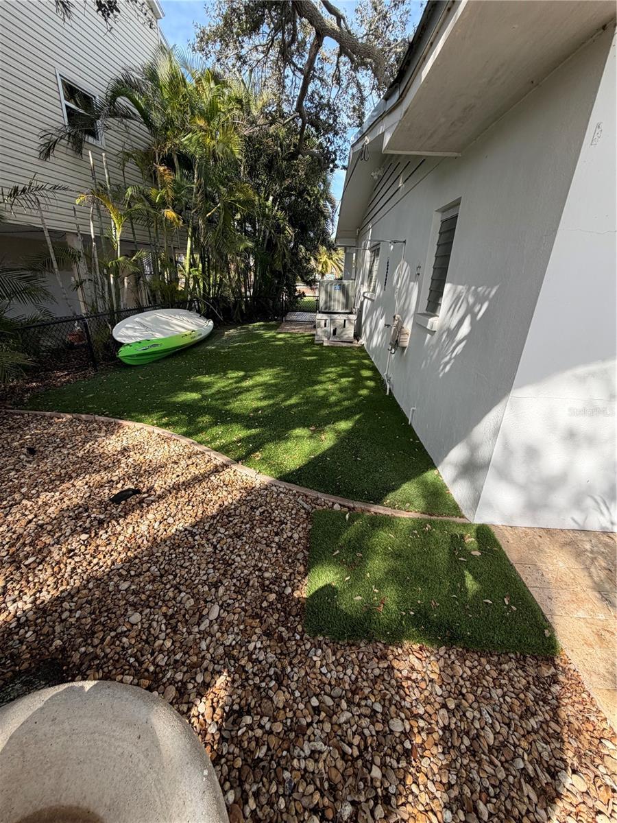 Image 6 of 24 For 433 20th Avenue