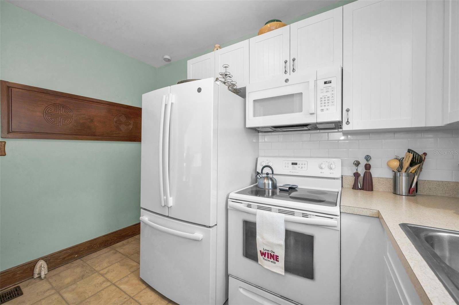 Image 23 of 95 For 5936 Central Avenue