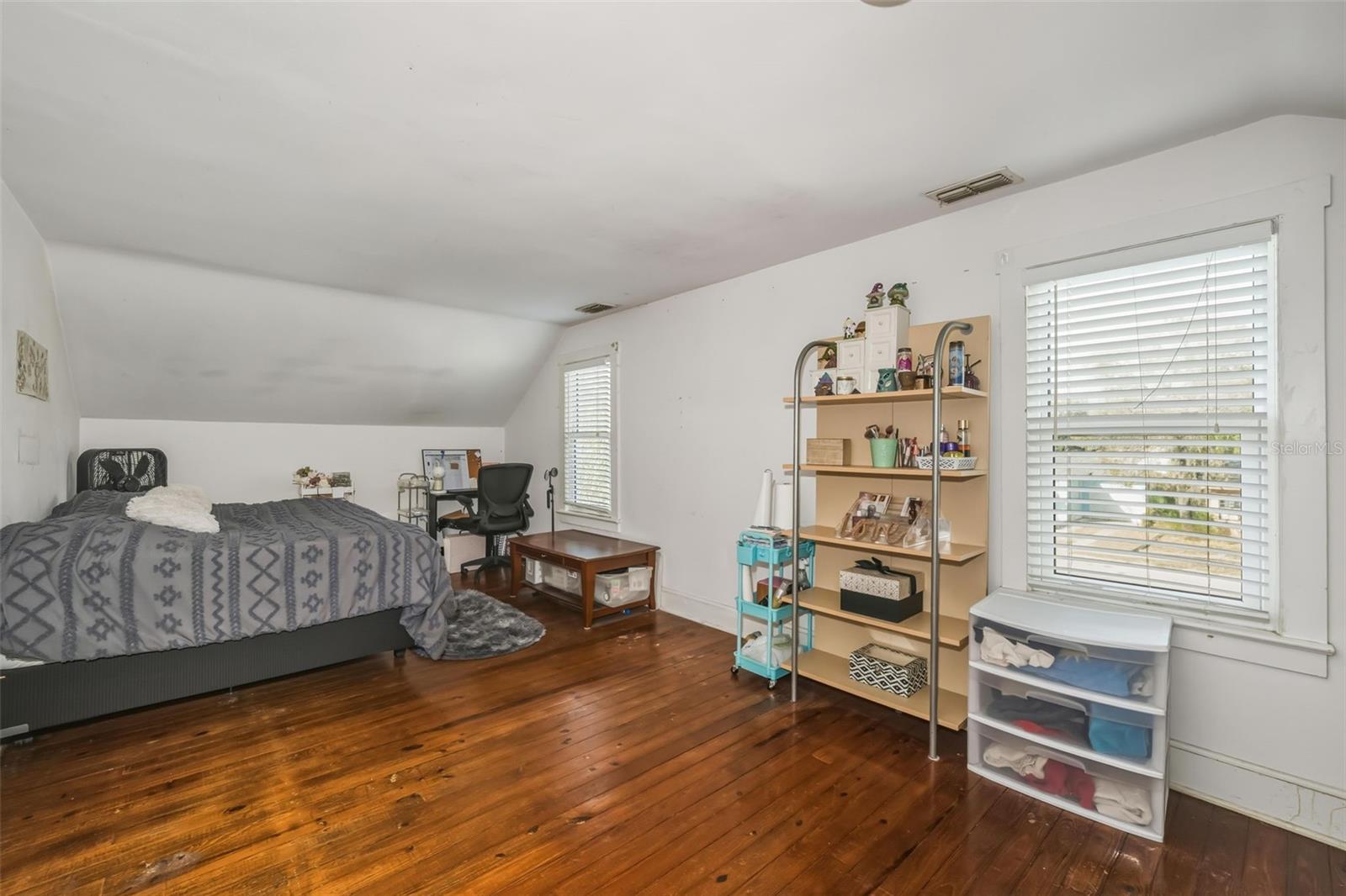 Image 35 of 95 For 5936 Central Avenue