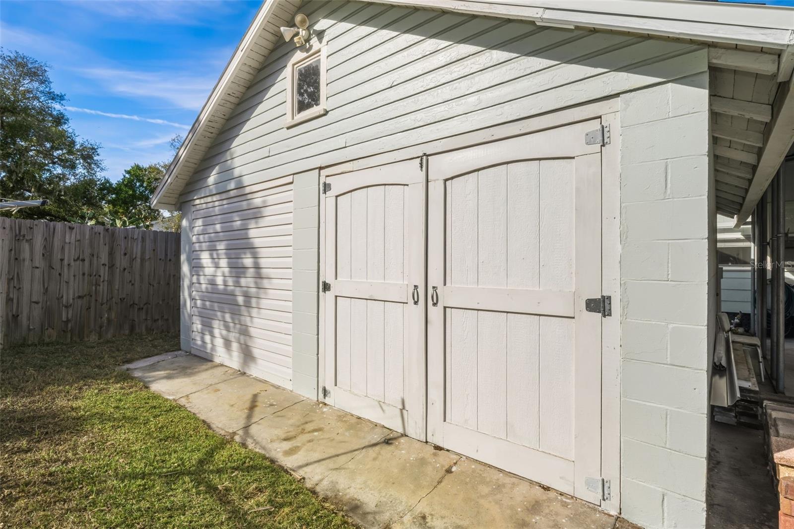 Image 40 of 95 For 5936 Central Avenue