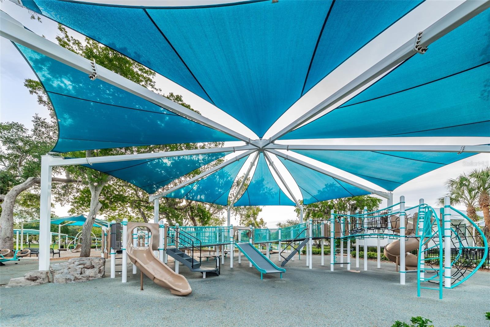 Image 62 of 95 For 5936 Central Avenue