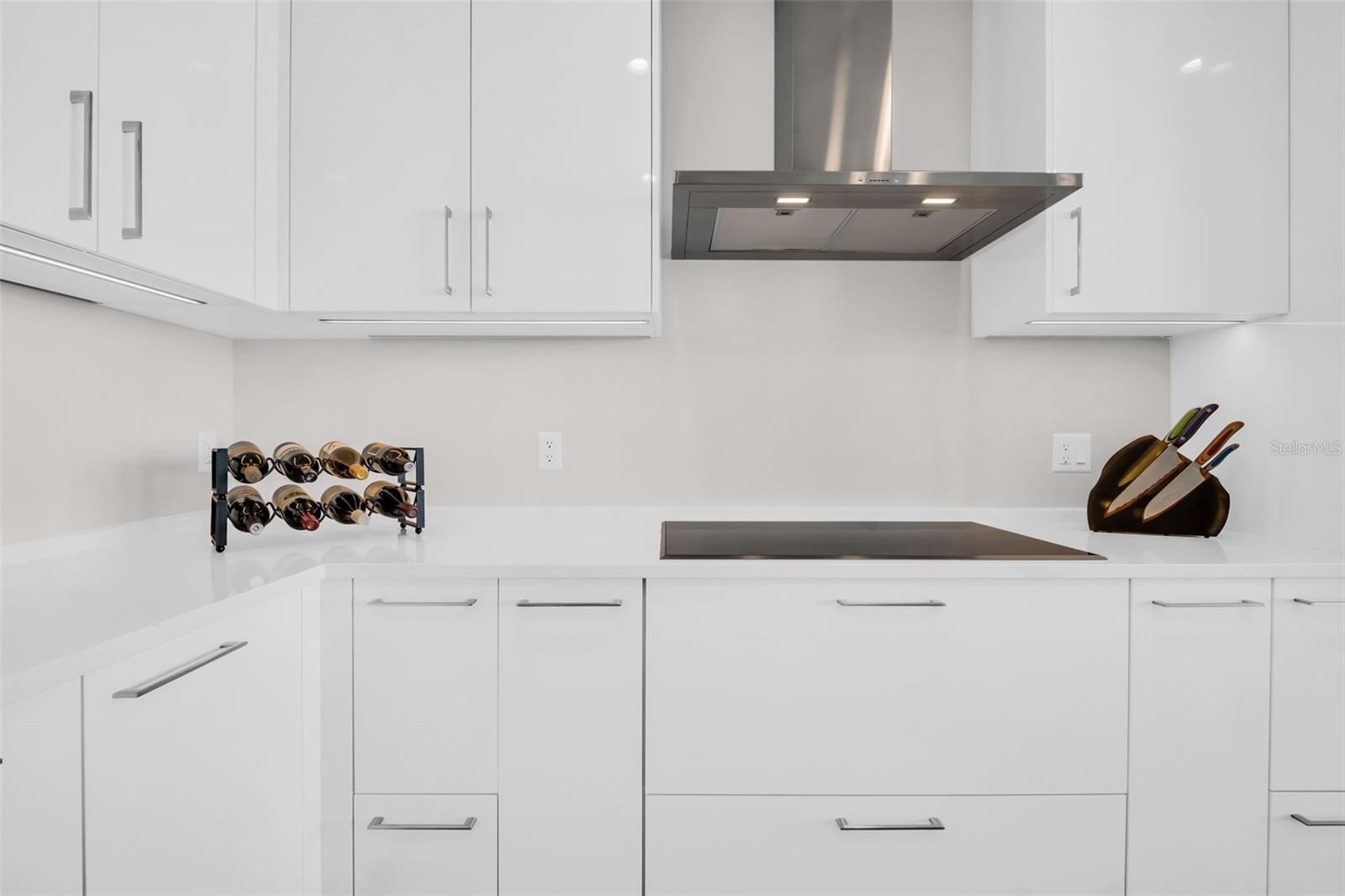 Image 10 of 86 For 301 1st Street S 3104