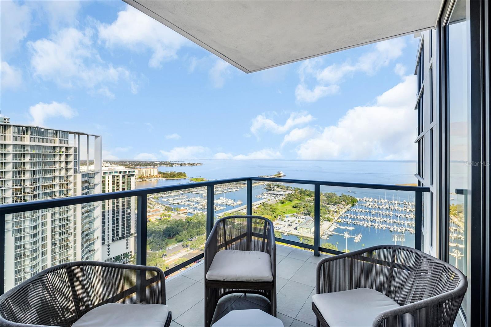 Image 30 of 86 For 301 1st Street S 3104