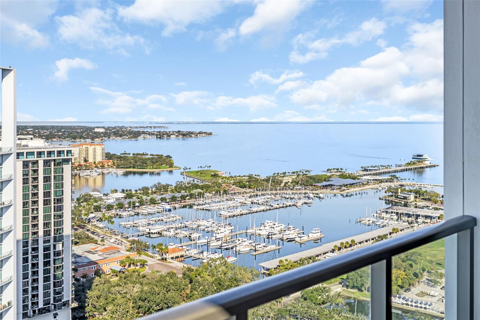 Image 32 of 86 For 301 1st Street S 3104