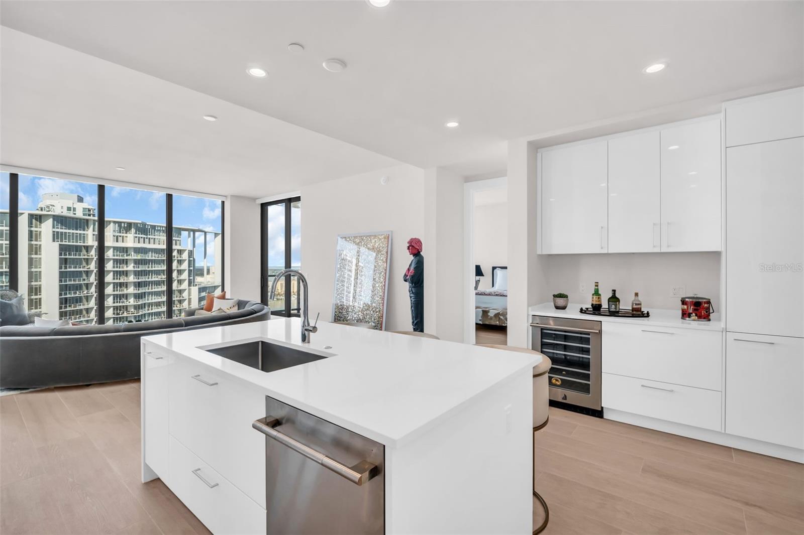 Image 4 of 86 For 301 1st Street S 3104