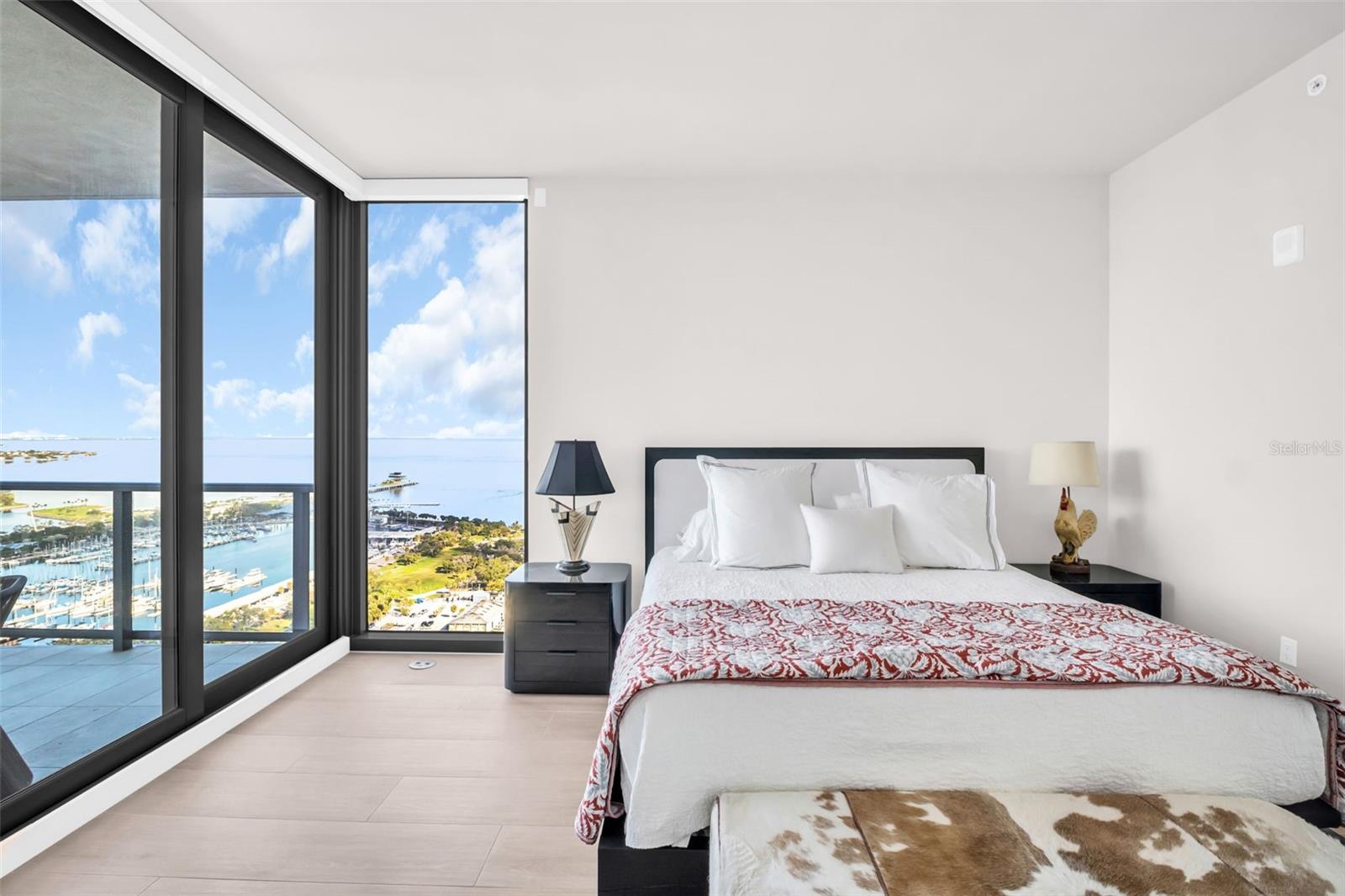 Image 43 of 86 For 301 1st Street S 3104