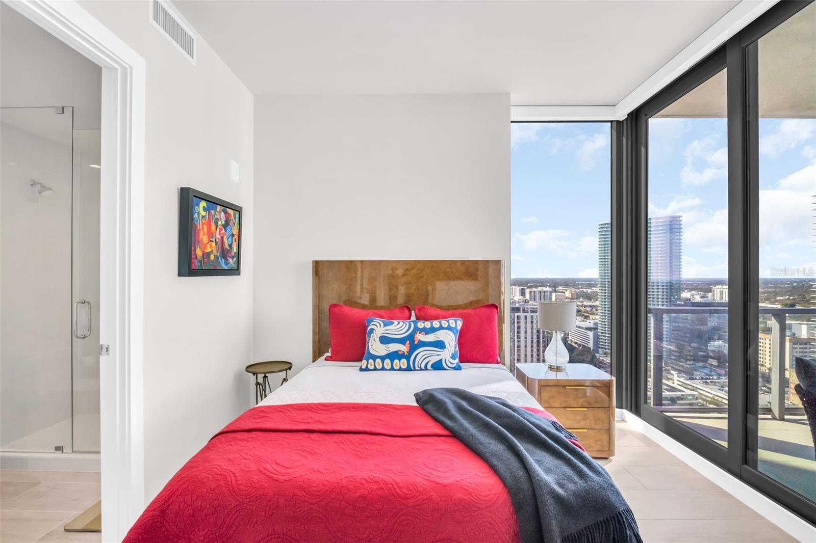 Image 55 of 86 For 301 1st Street S 3104