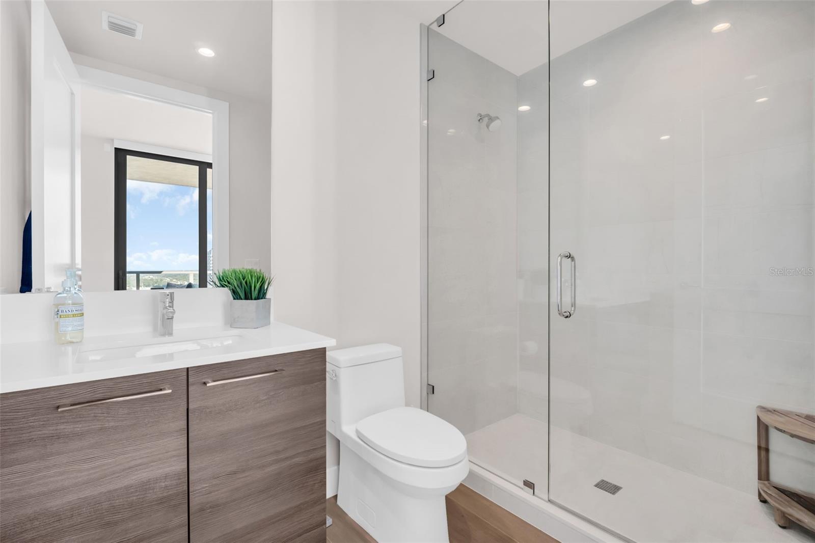 Image 58 of 86 For 301 1st Street S 3104