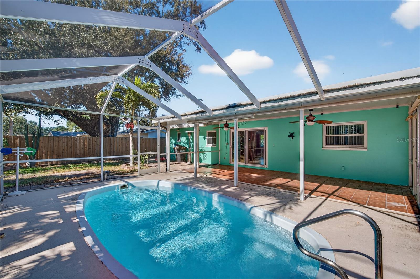 Image 24 of 29 For 1417 Spring Lane