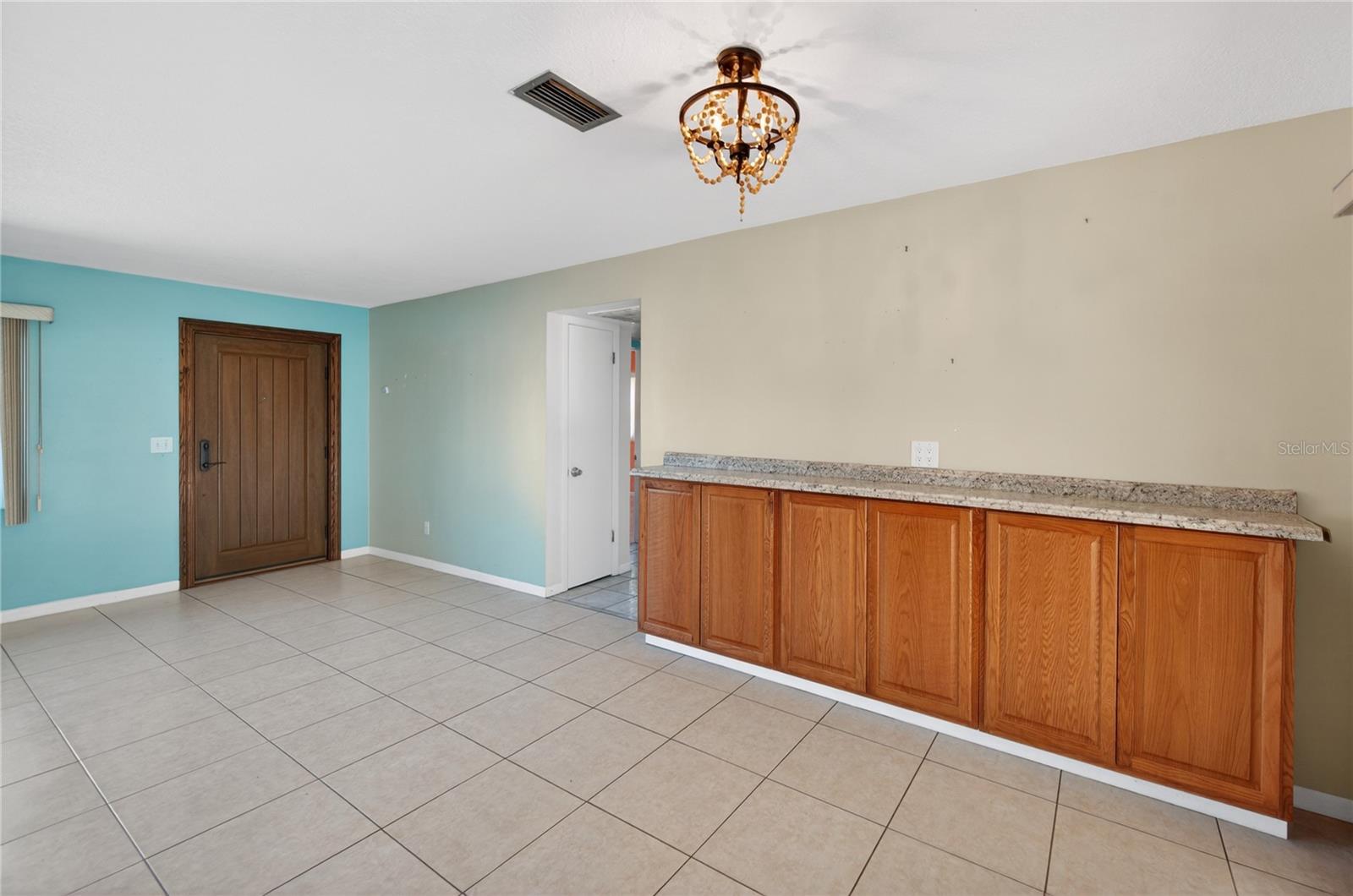 Image 9 of 29 For 1417 Spring Lane