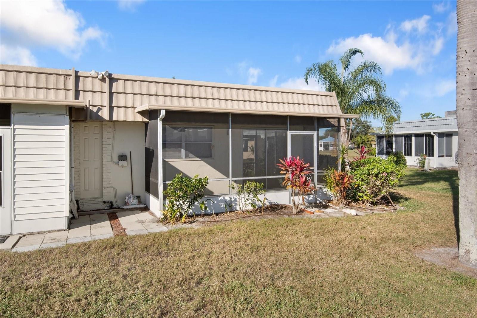 Image 20 of 29 For 202 Bedford Street 49