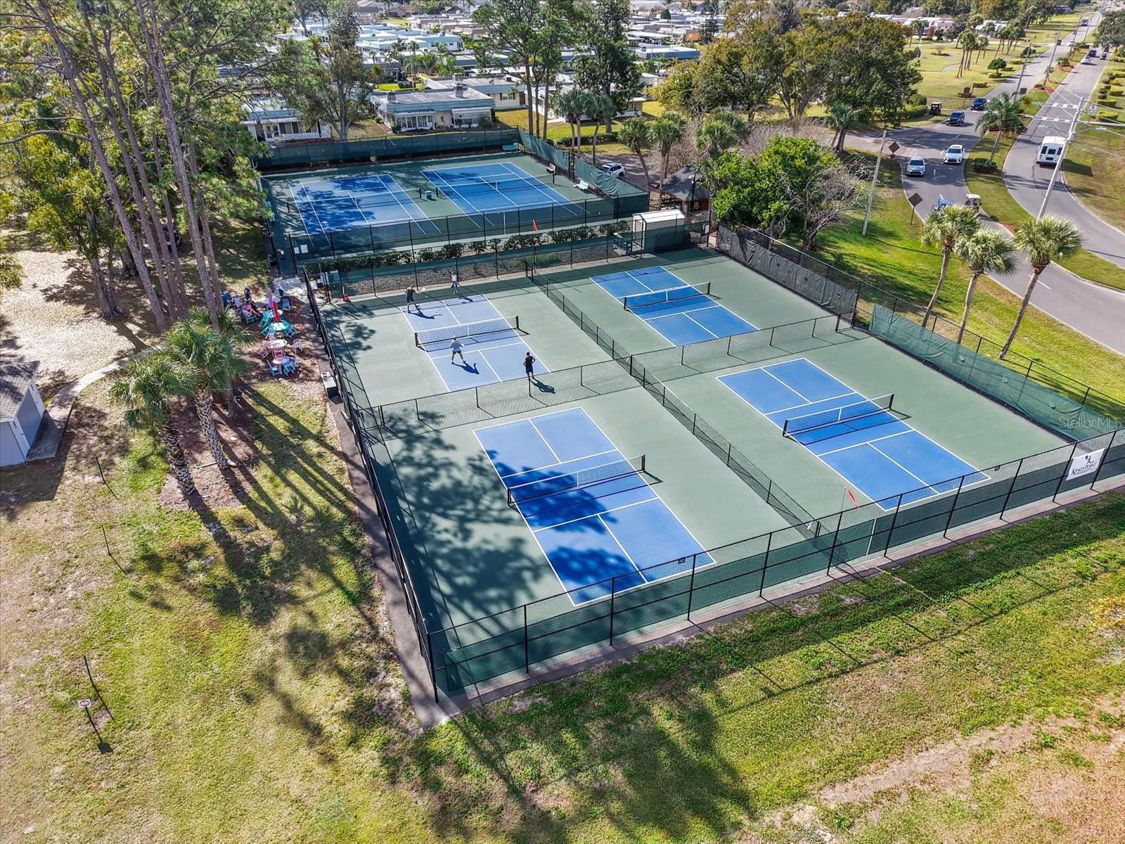 Image 28 of 29 For 202 Bedford Street 49